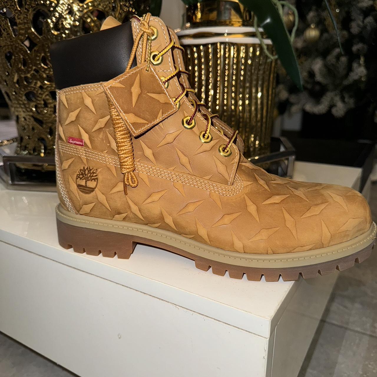 Supreme timberlands - Depop