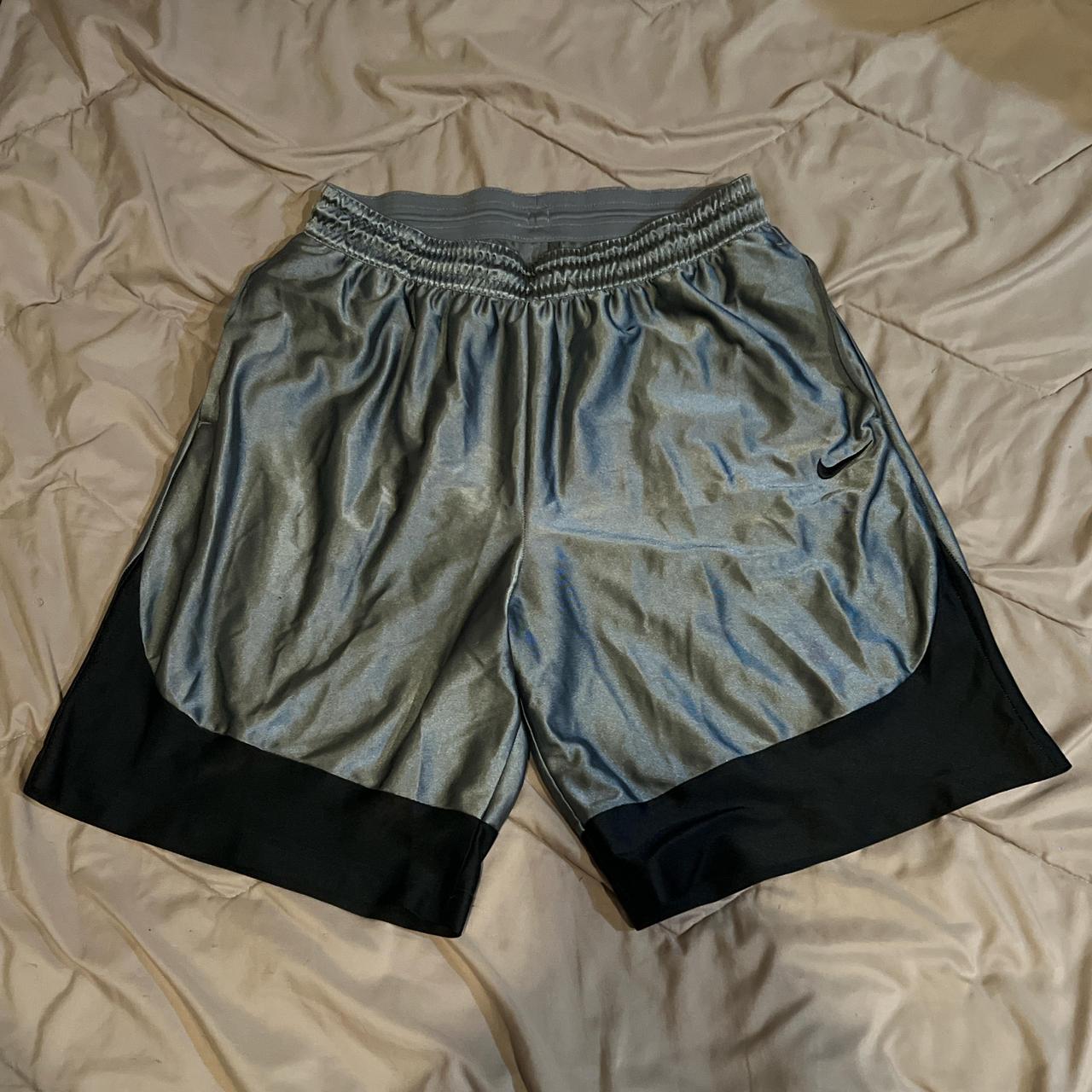 item listed by heartbreakkidxxx