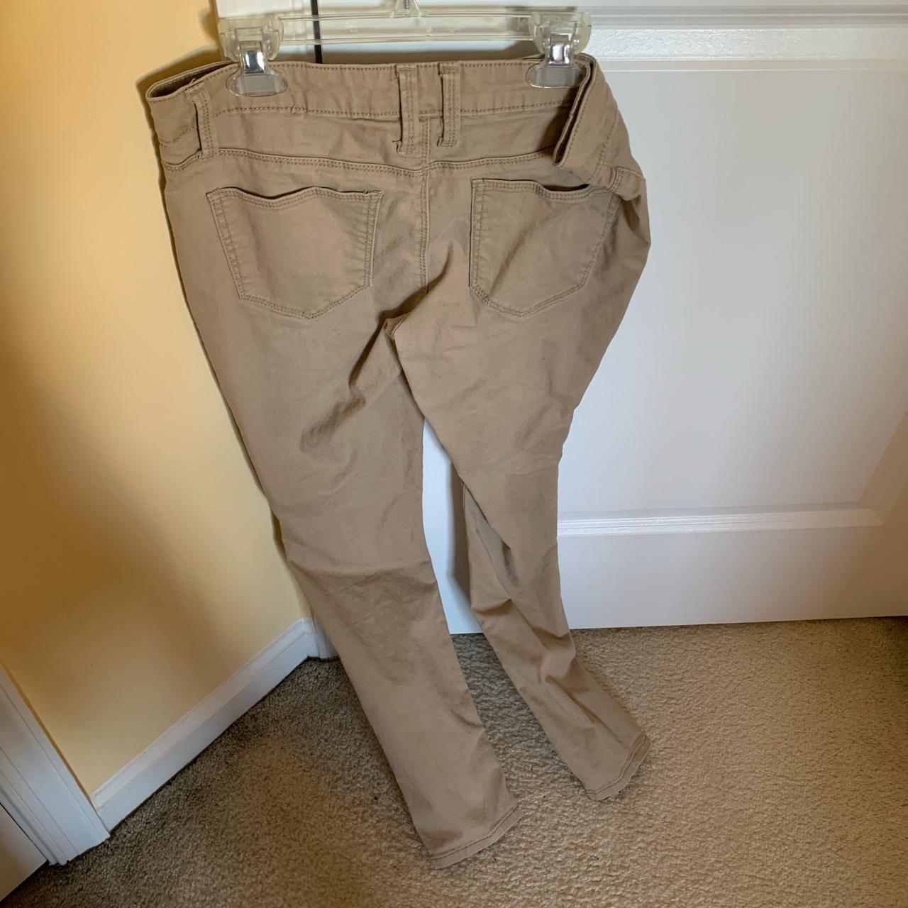 No Boundaries Khaki Pants Size 9 Only worn a few - Depop
