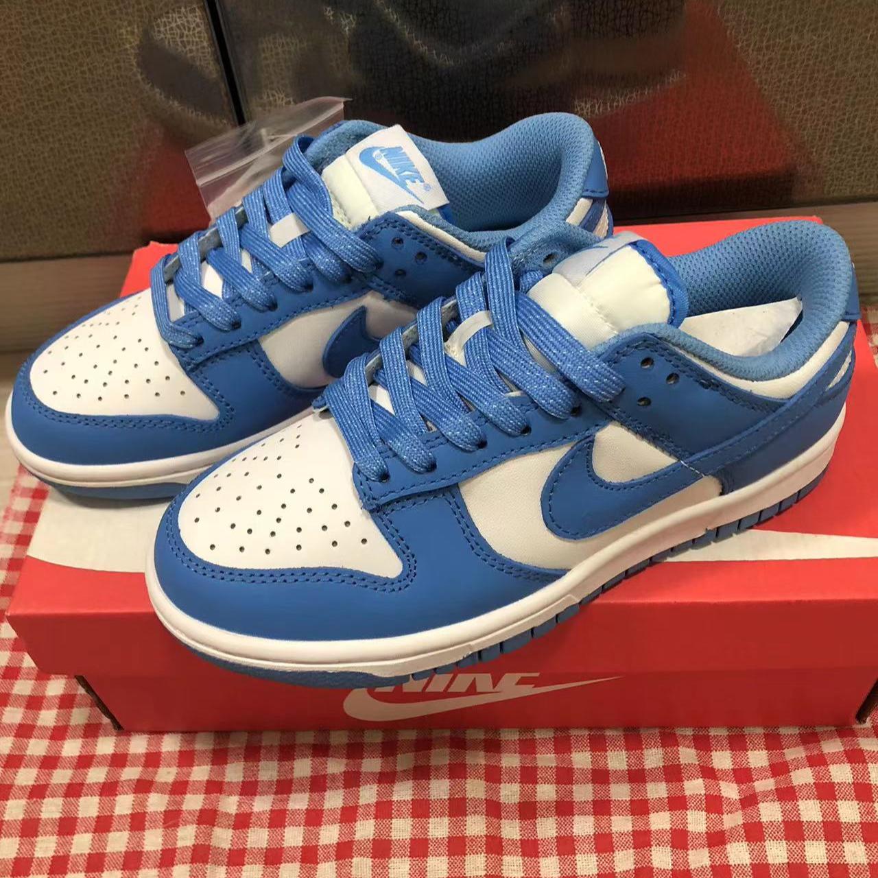 low nike blue