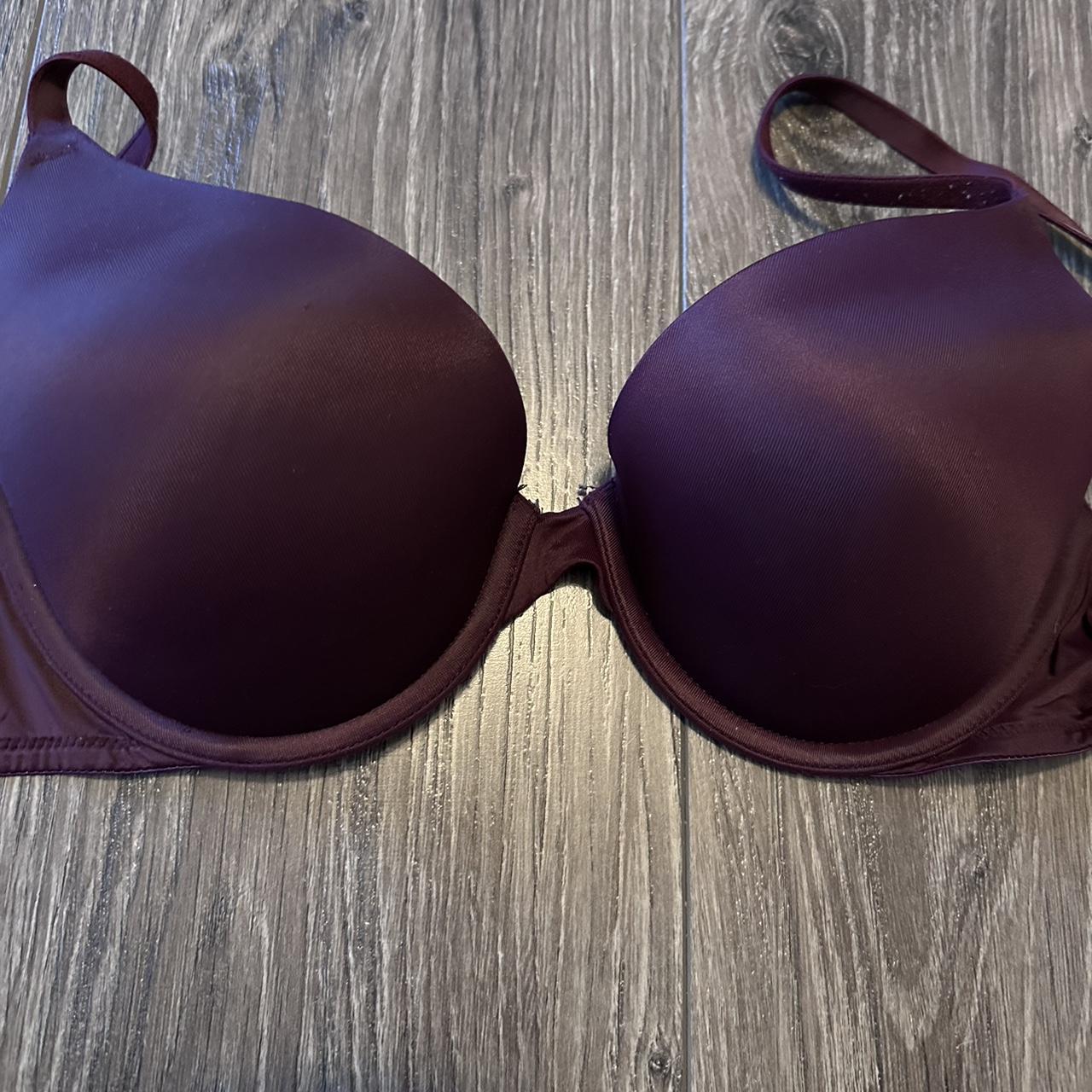 SET OF PINK BRAS SIZE- 34A great condition - Depop