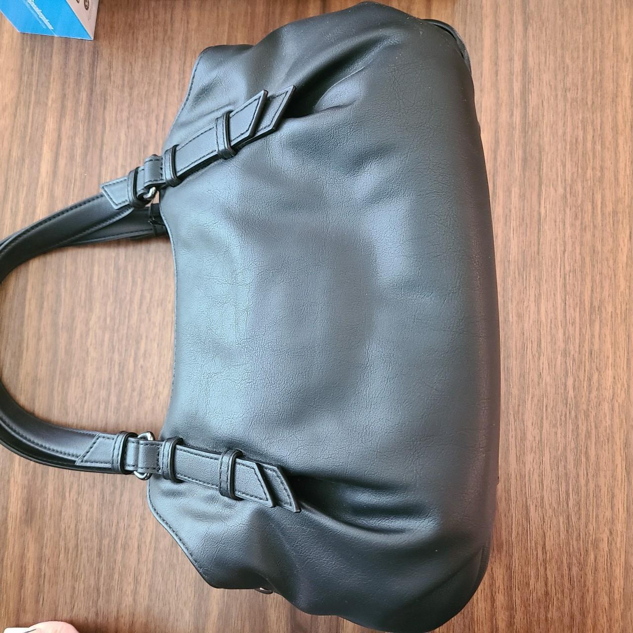 Black Simply Vera Vera Wang Bag | Depop