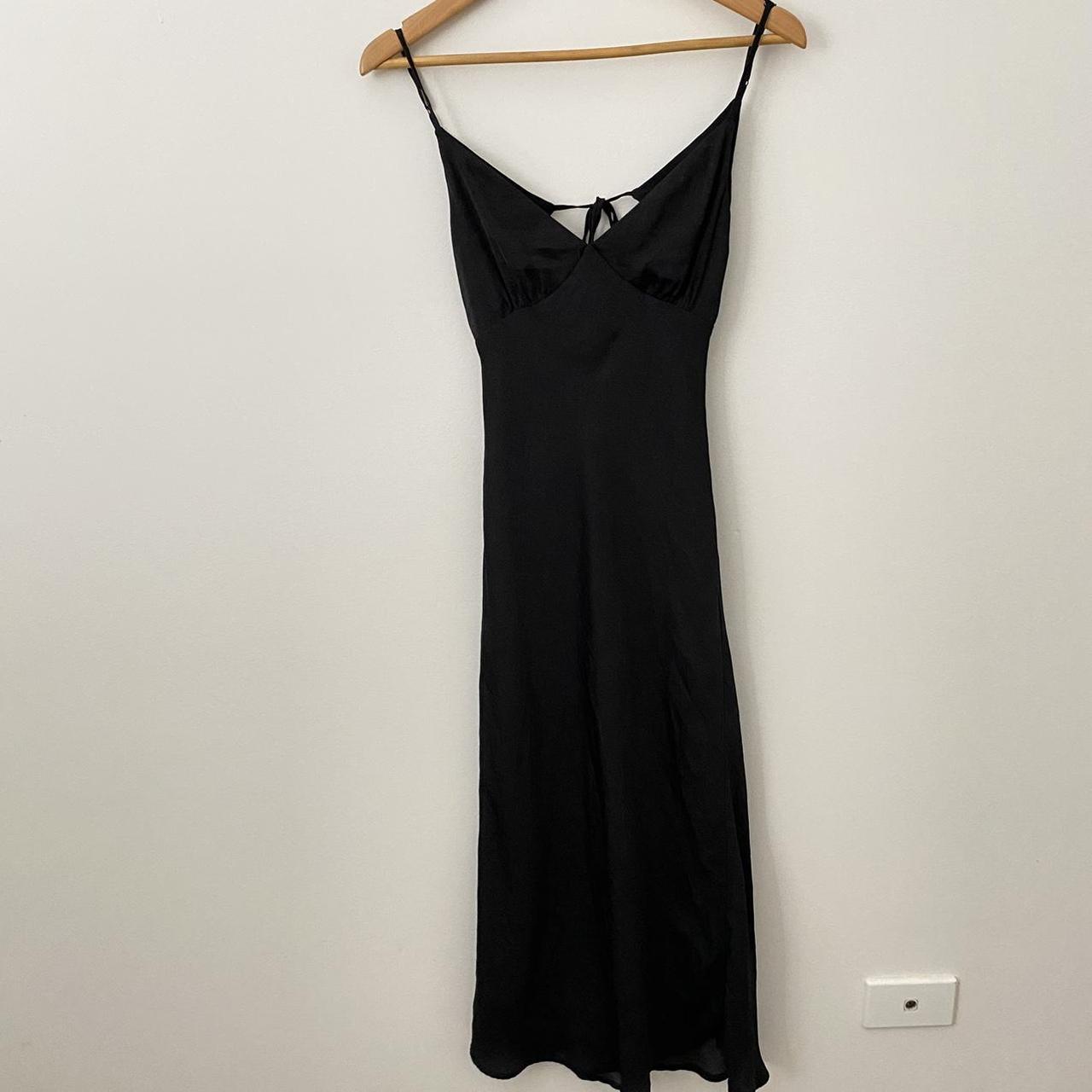 Black maxi dress xs glassons - Depop