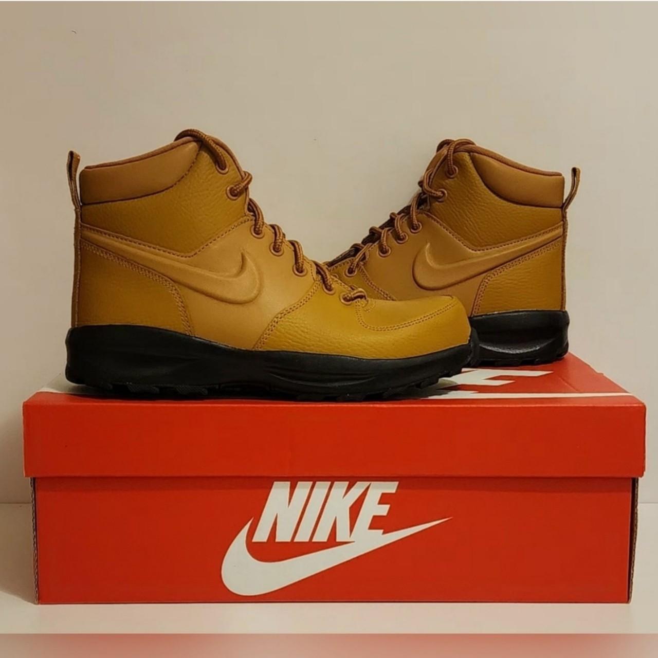 nike brown manoa boots