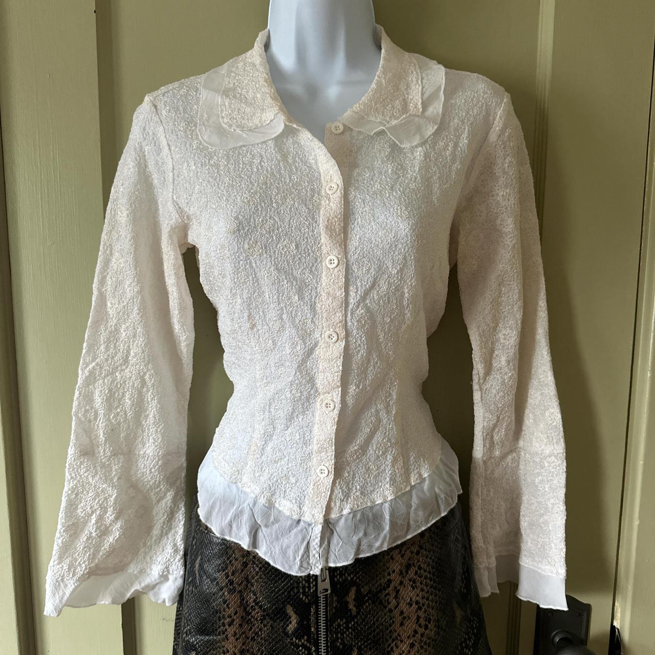 item listed by alienbooty_vintage