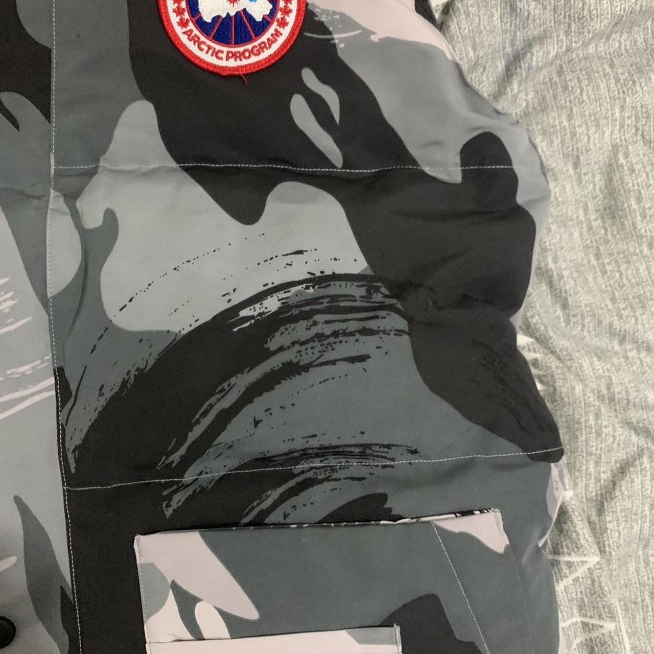 Canada goose gillet Grey camo Depop