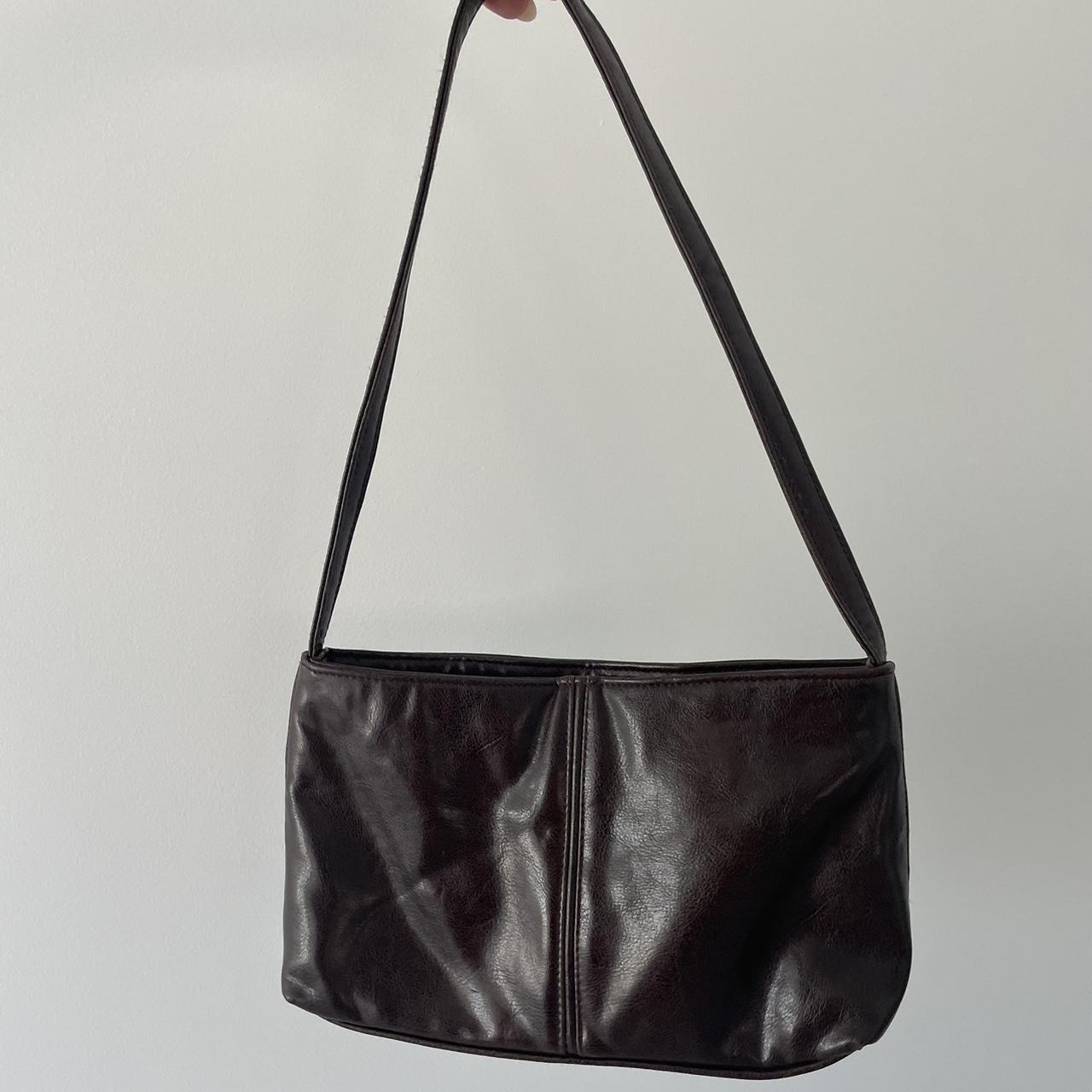 Vintage Cabrelli bag Has a beautiful aged leather Depop