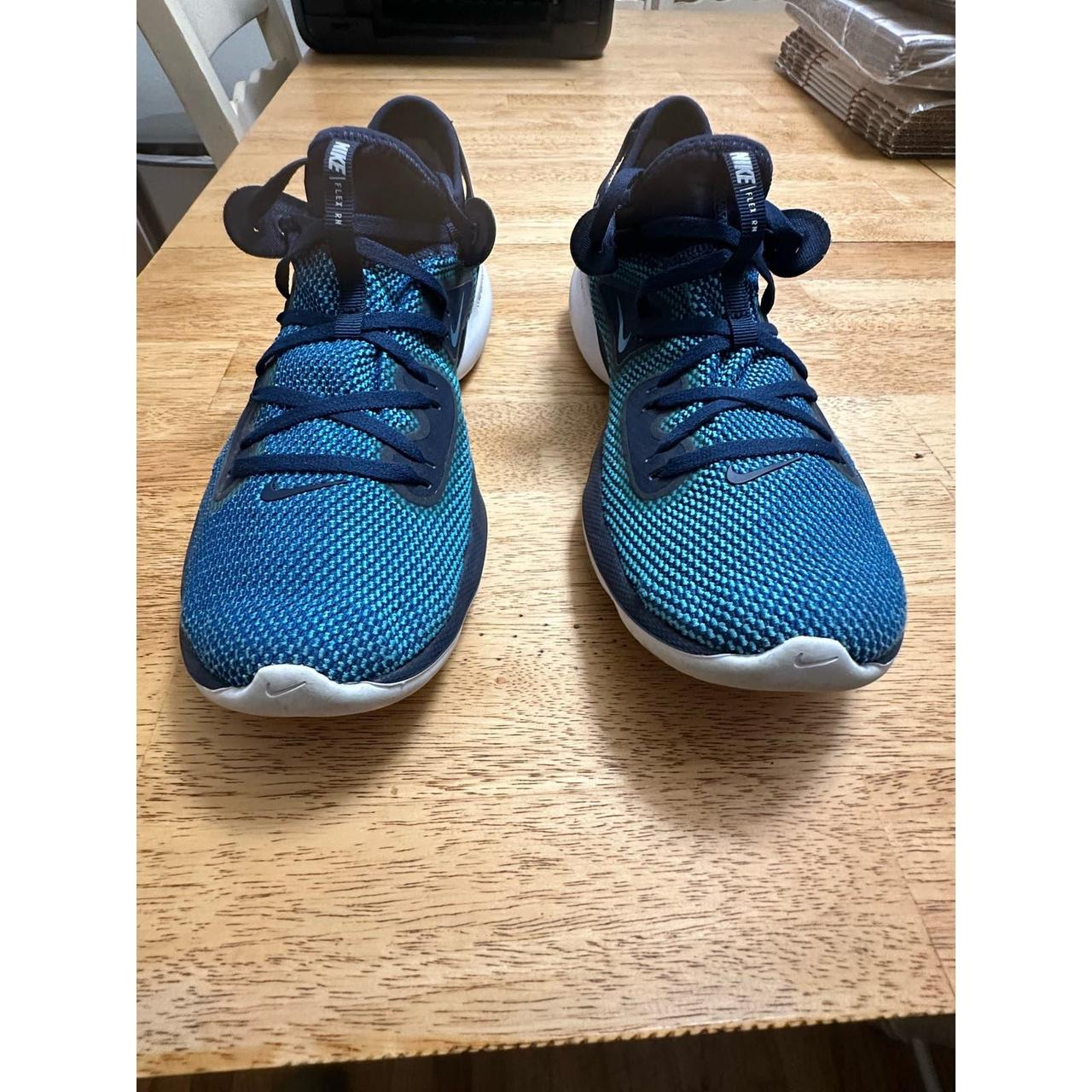 Nike Flex Rn 2019 running shoe. Stretchable knit