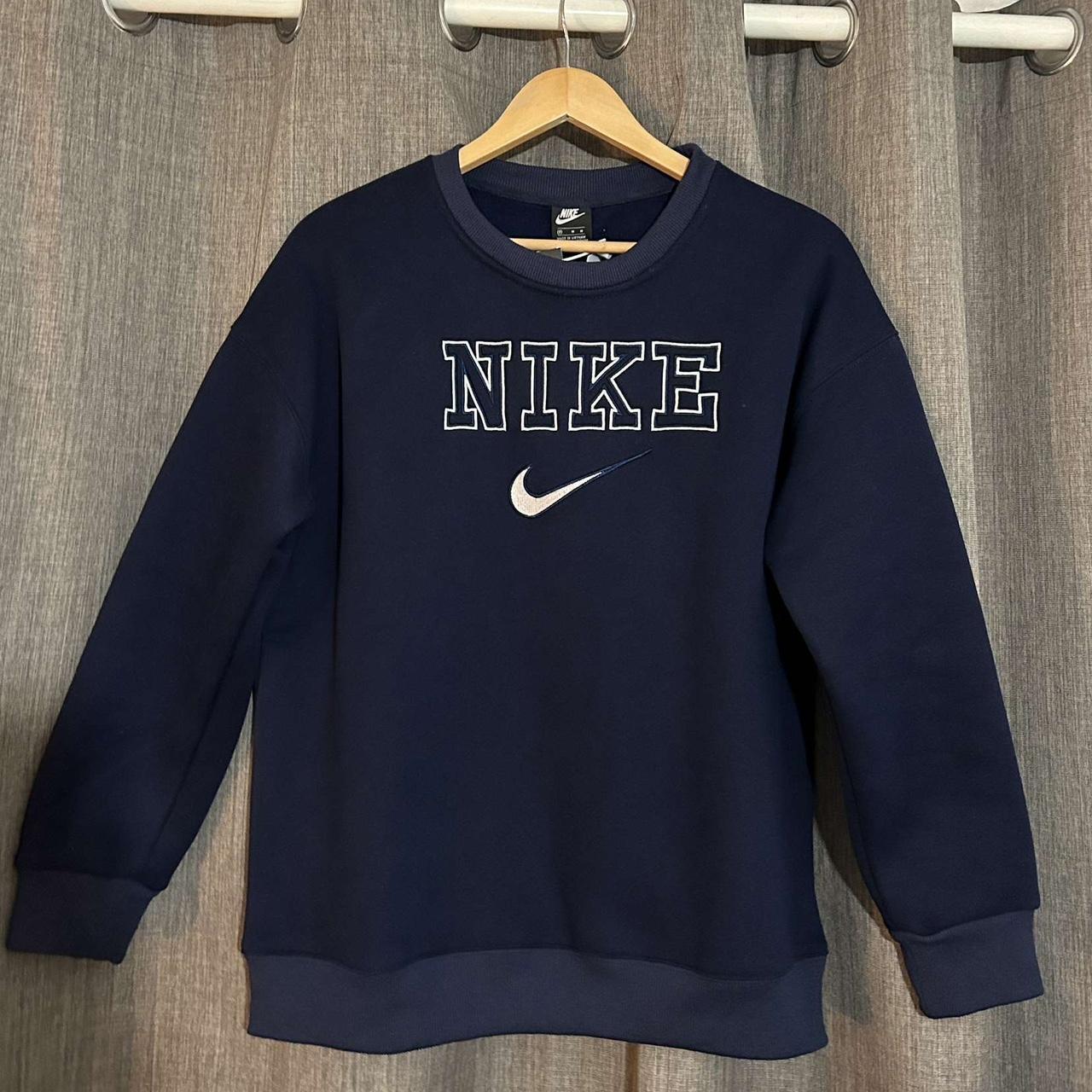 vintage nike jumper navy