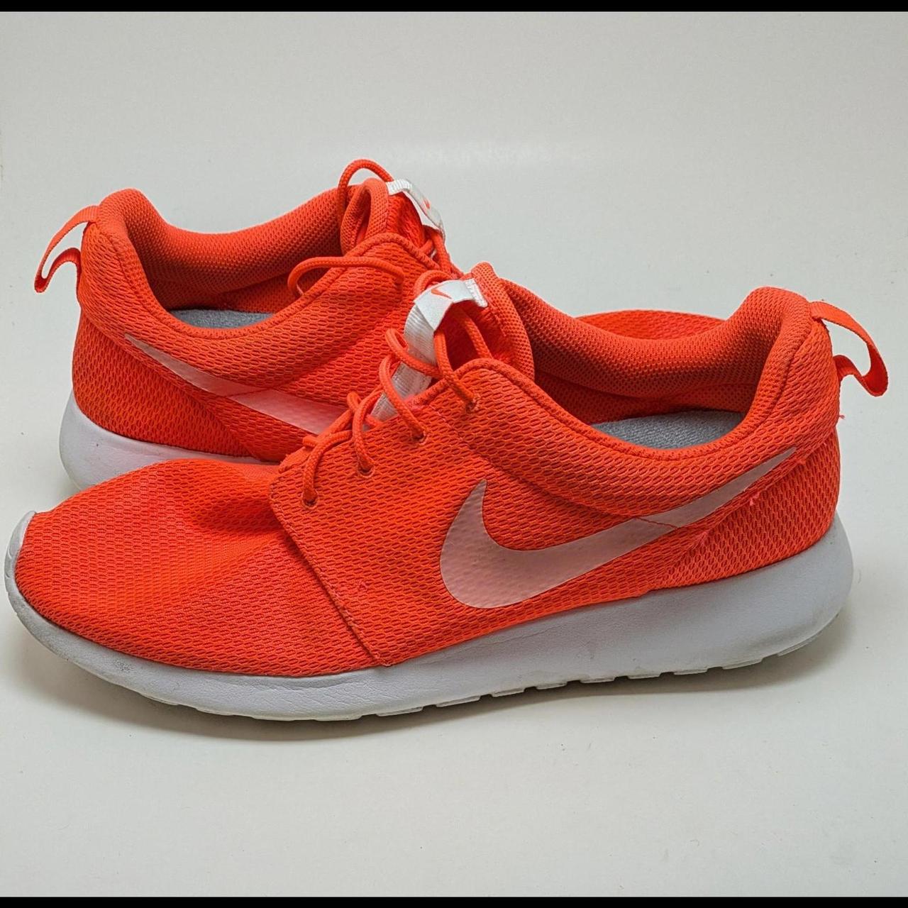 womens neon orange nike shoes