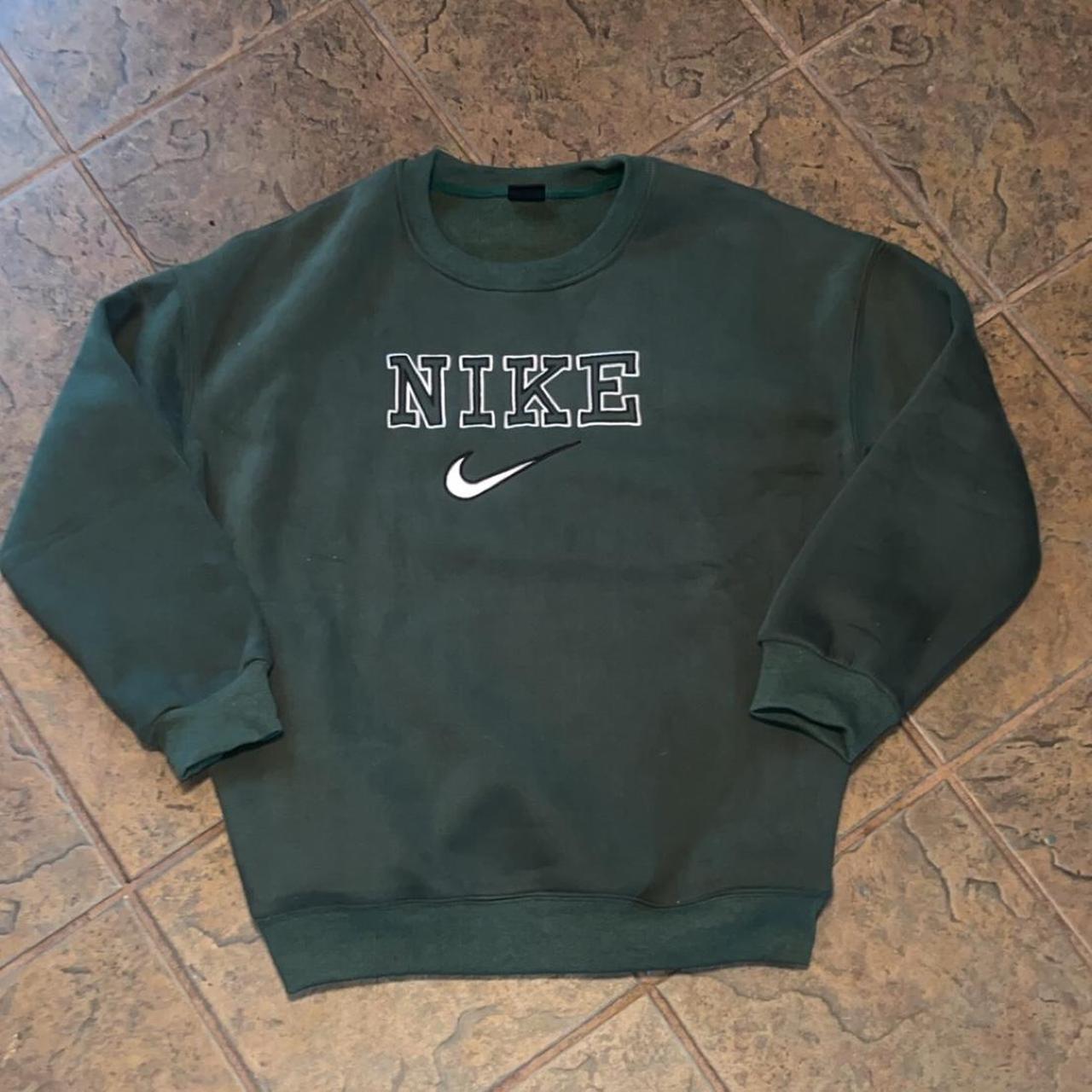 mens green nike crewneck
