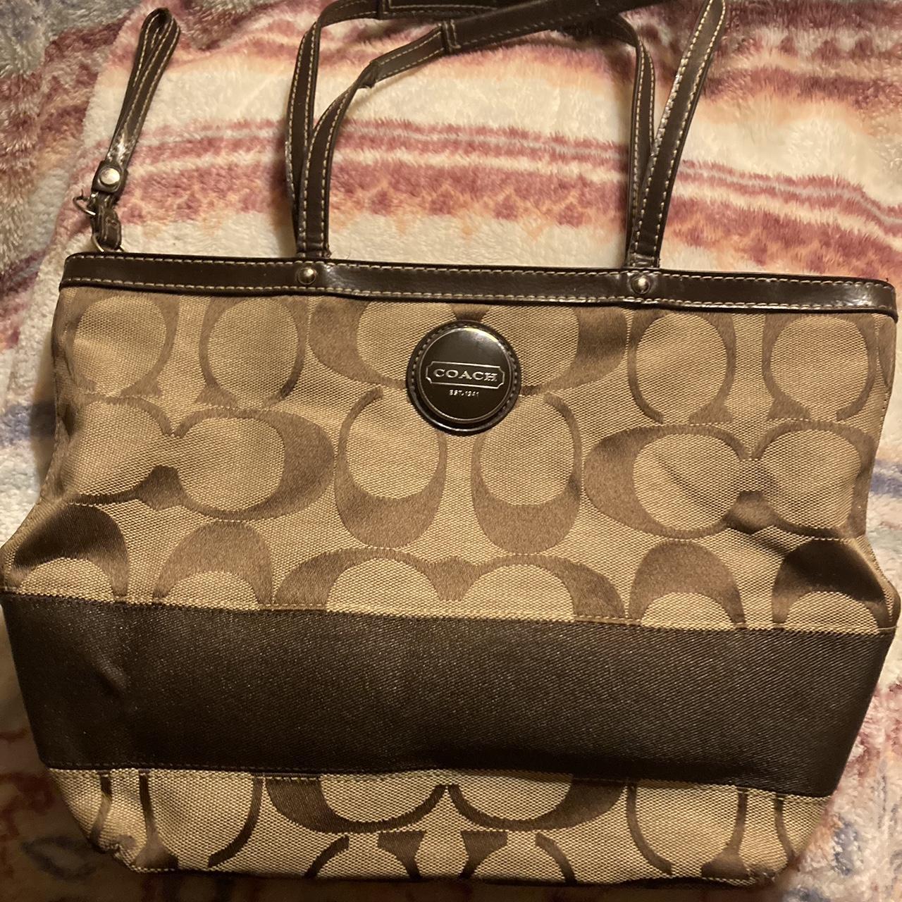 Vintage 2000’s COACH large bag Depop