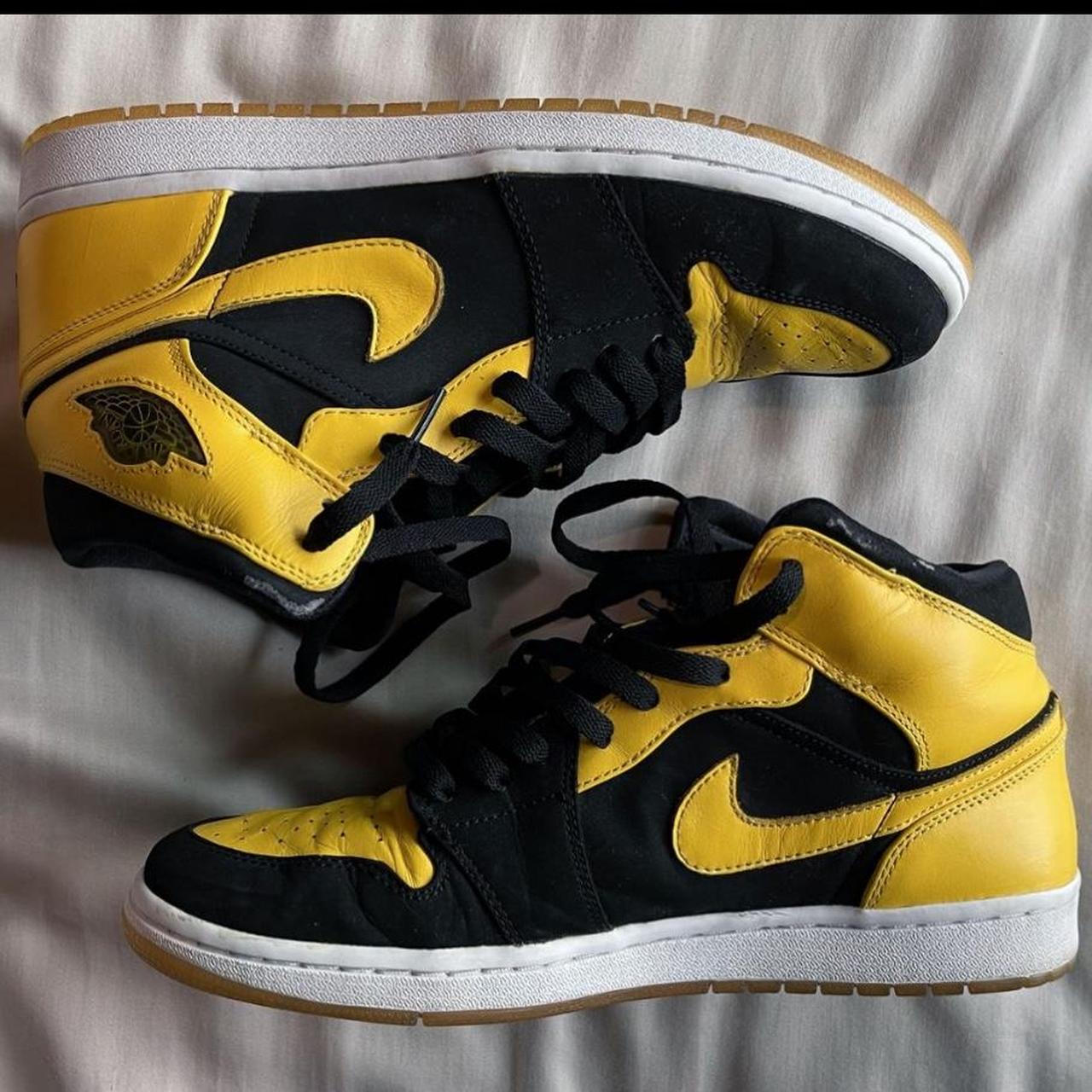 2007 Air Jordan 1 Mid 'New Love' Style Code: 136085 | Depop