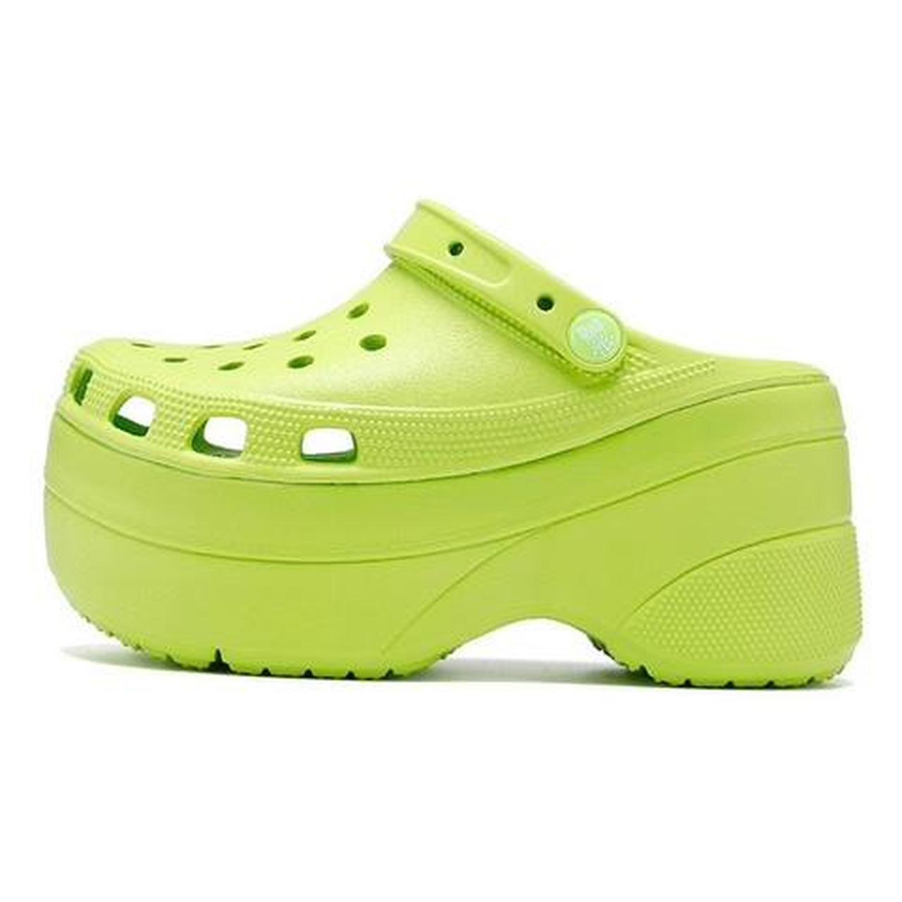 Womens crocs size online 7.5