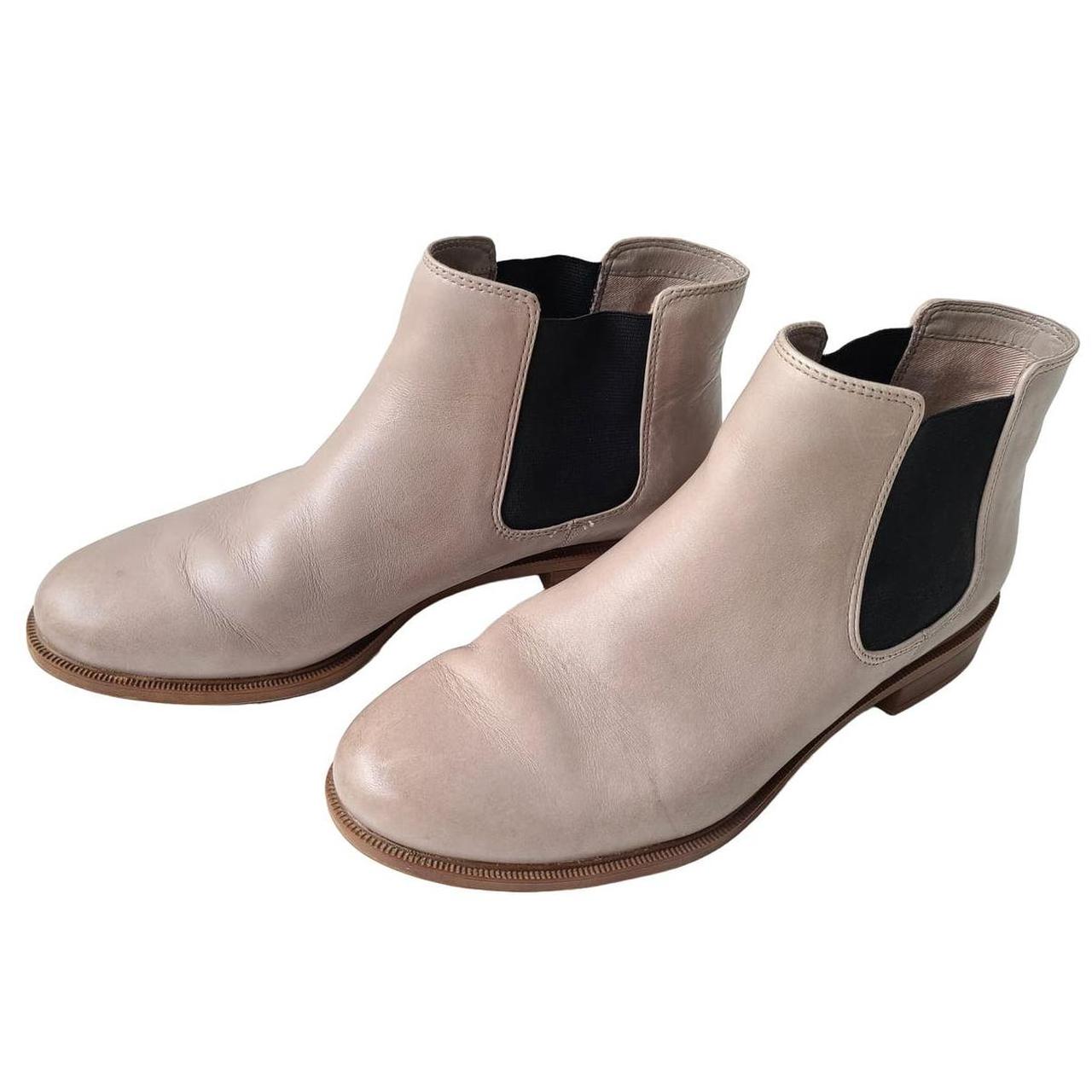 Clarks taylor shine tan best sale