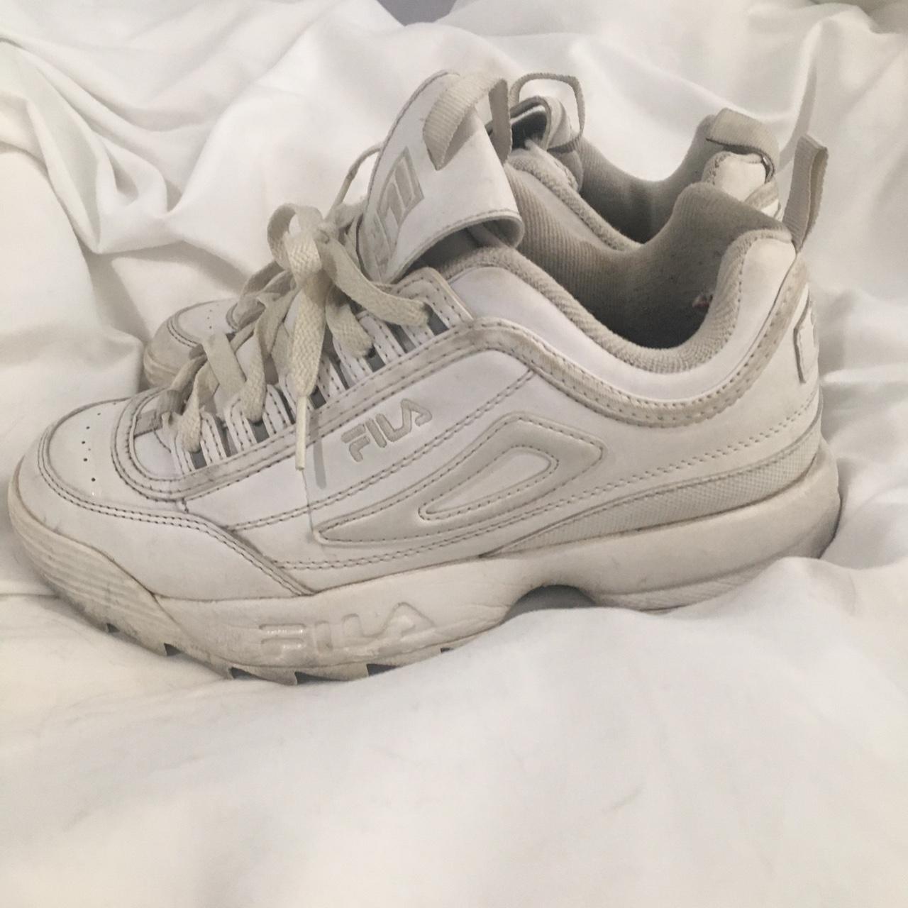 filas white and gold