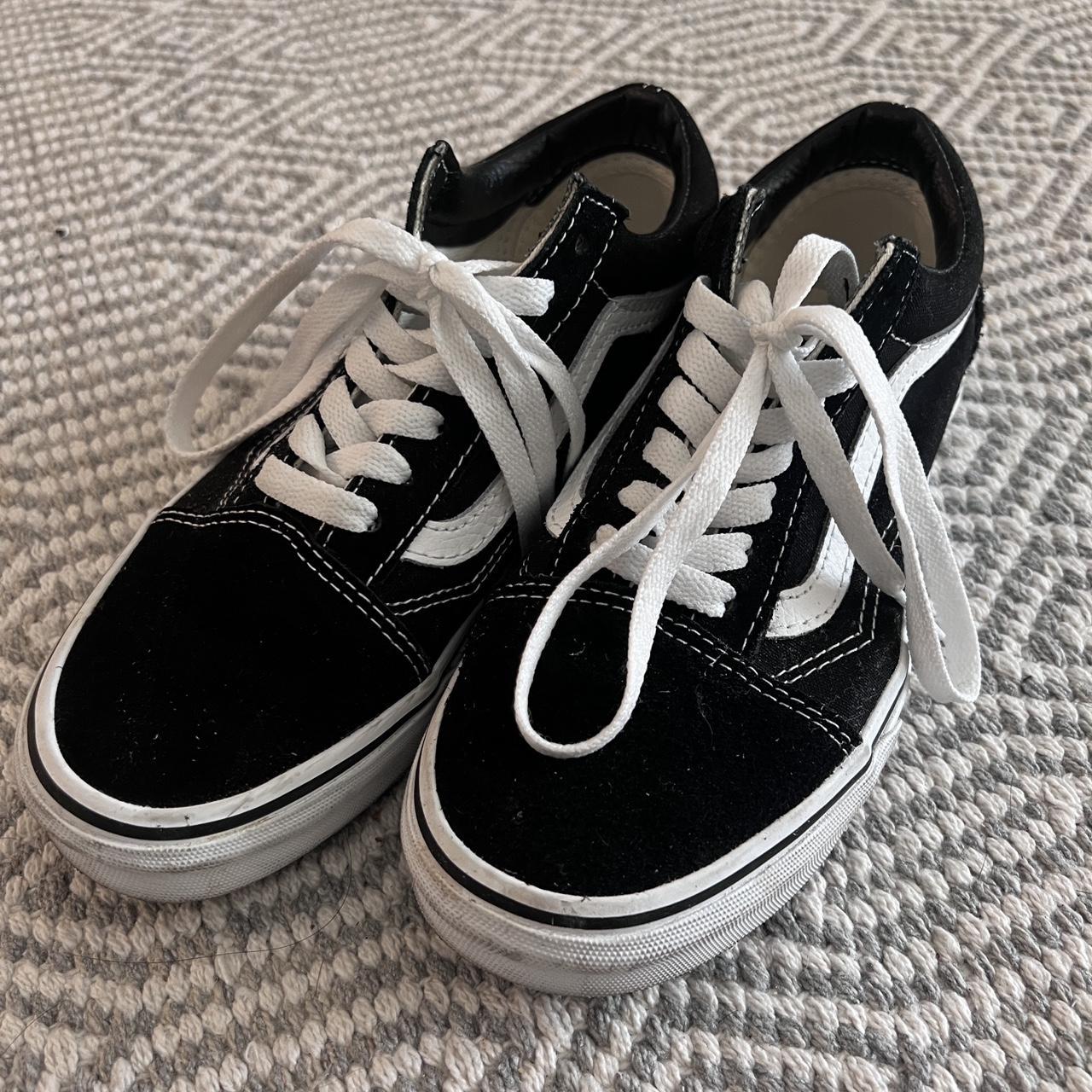 Ladies vans sale hot sale size 6