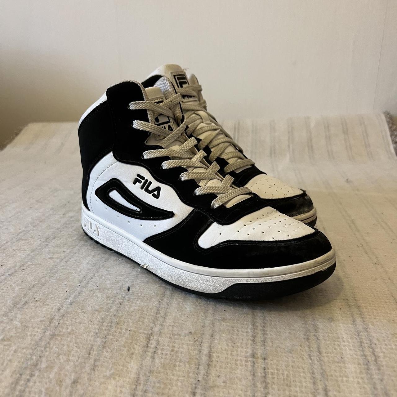 Fila UK 4 EU 37.5 Kids Junior Mid Top