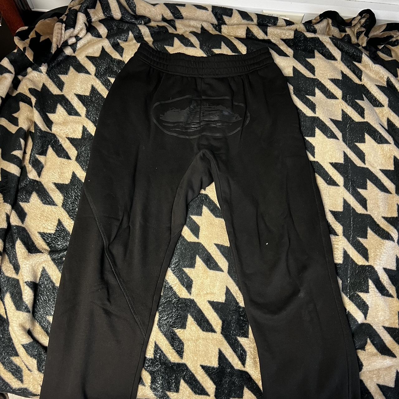 Corteiz sweat pants - Depop