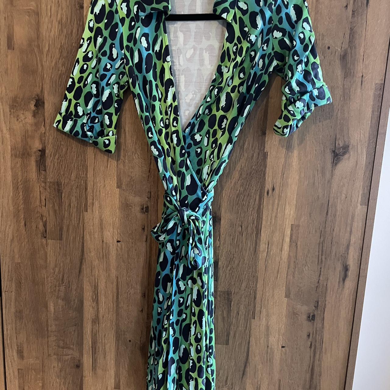 Dvf green leopard dress hotsell