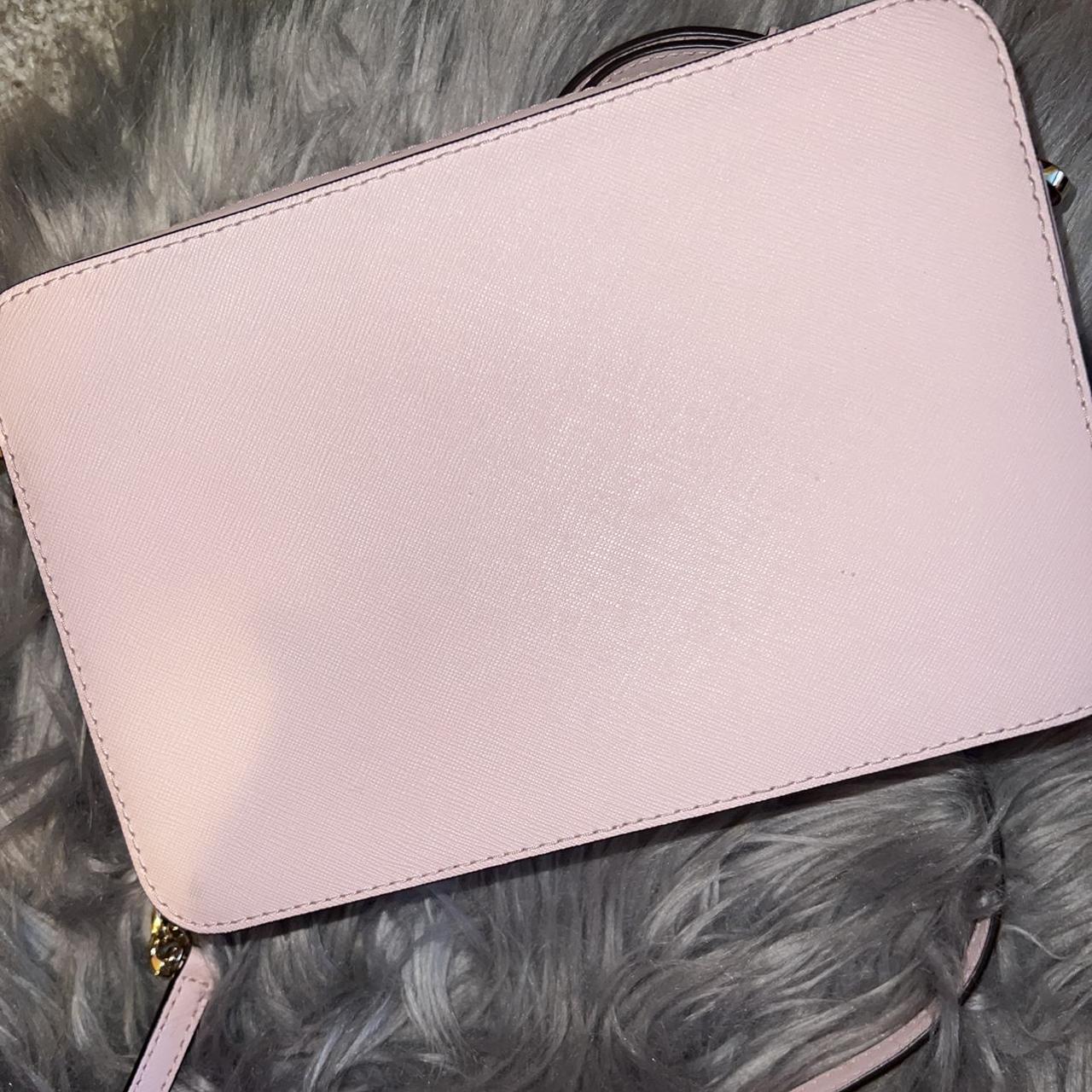 Michael Kors Women's Pink Wallet-purses (4)