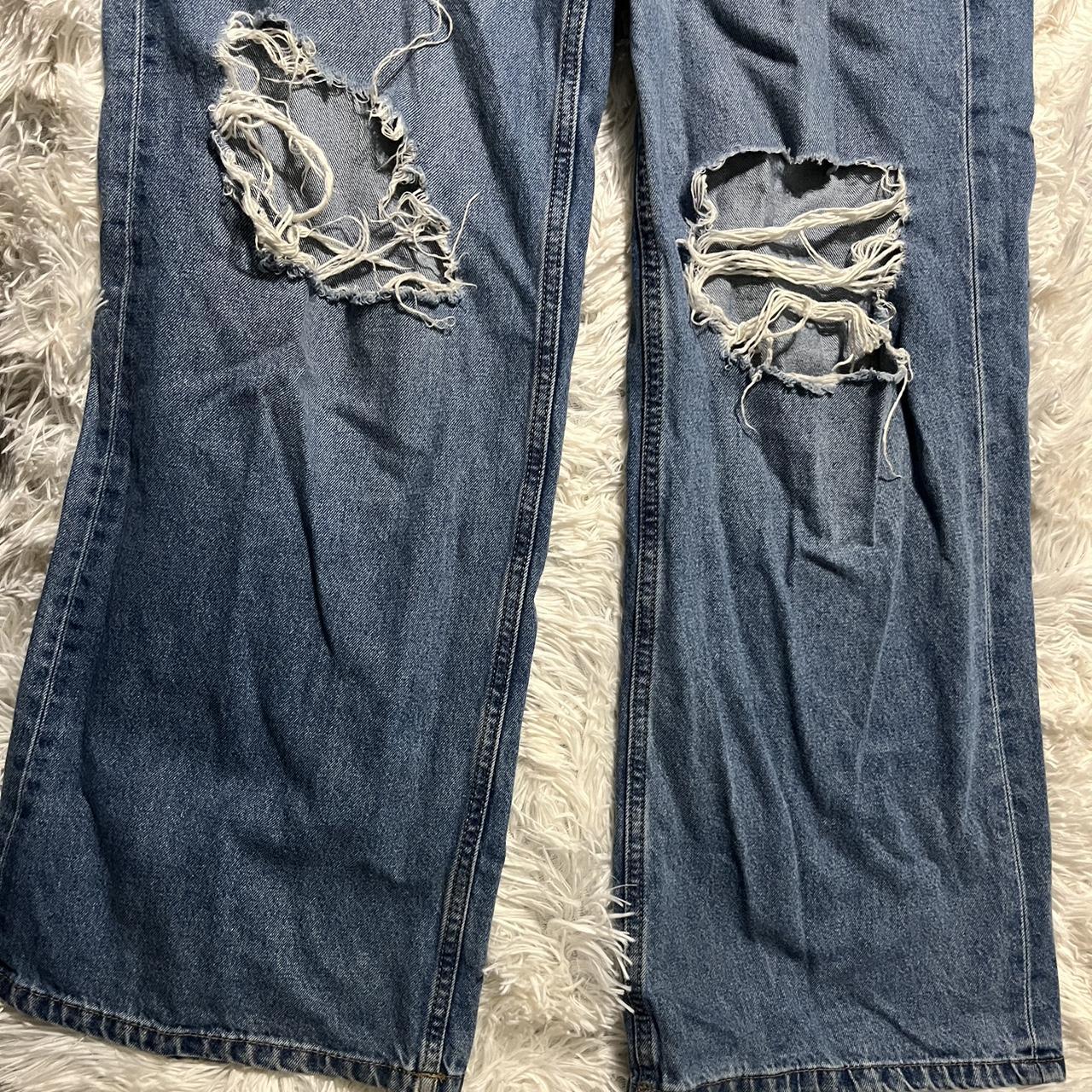 ripped baggy jeans - H&M - Depop