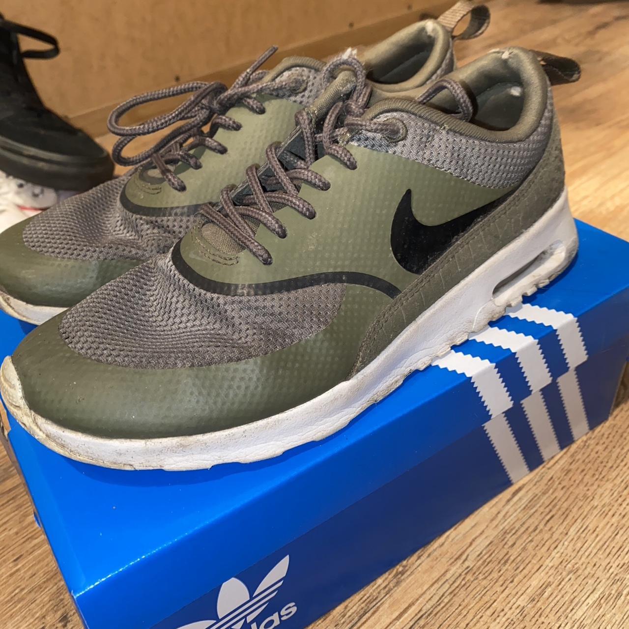 Air max hotsell thea khaki trainers