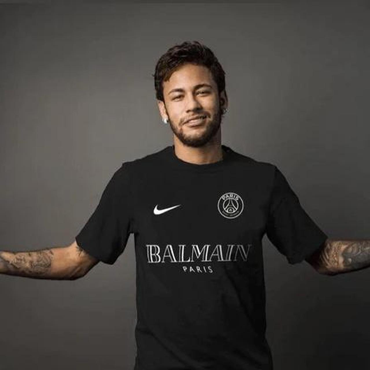BALMAIN バルマン BHR JERSEY Barcelona Black Jersey Balmain Paris Size L | eBay
