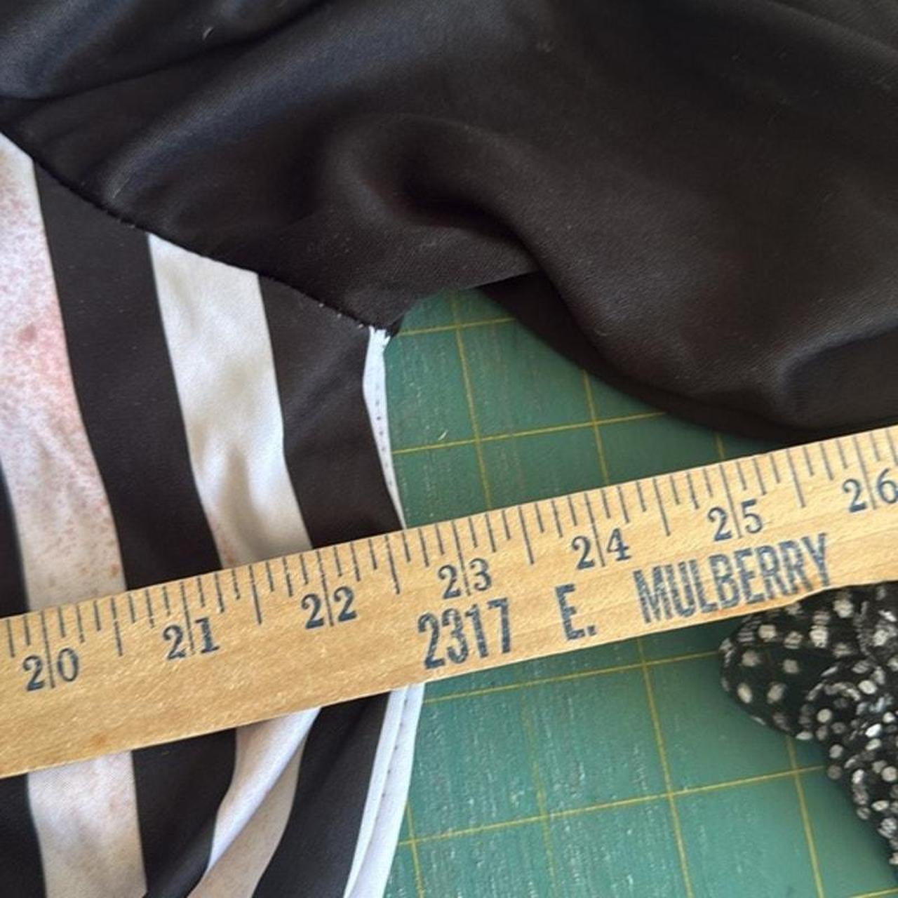 Source Unknown Women's Costume - Black/White – Sp… - image 4