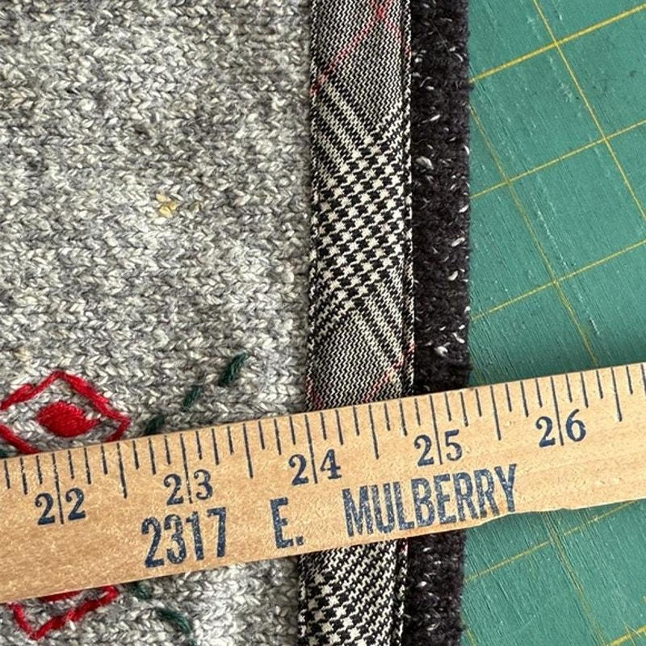 Source Unknown Women's Sweater - Multi - L – Step… - image 5