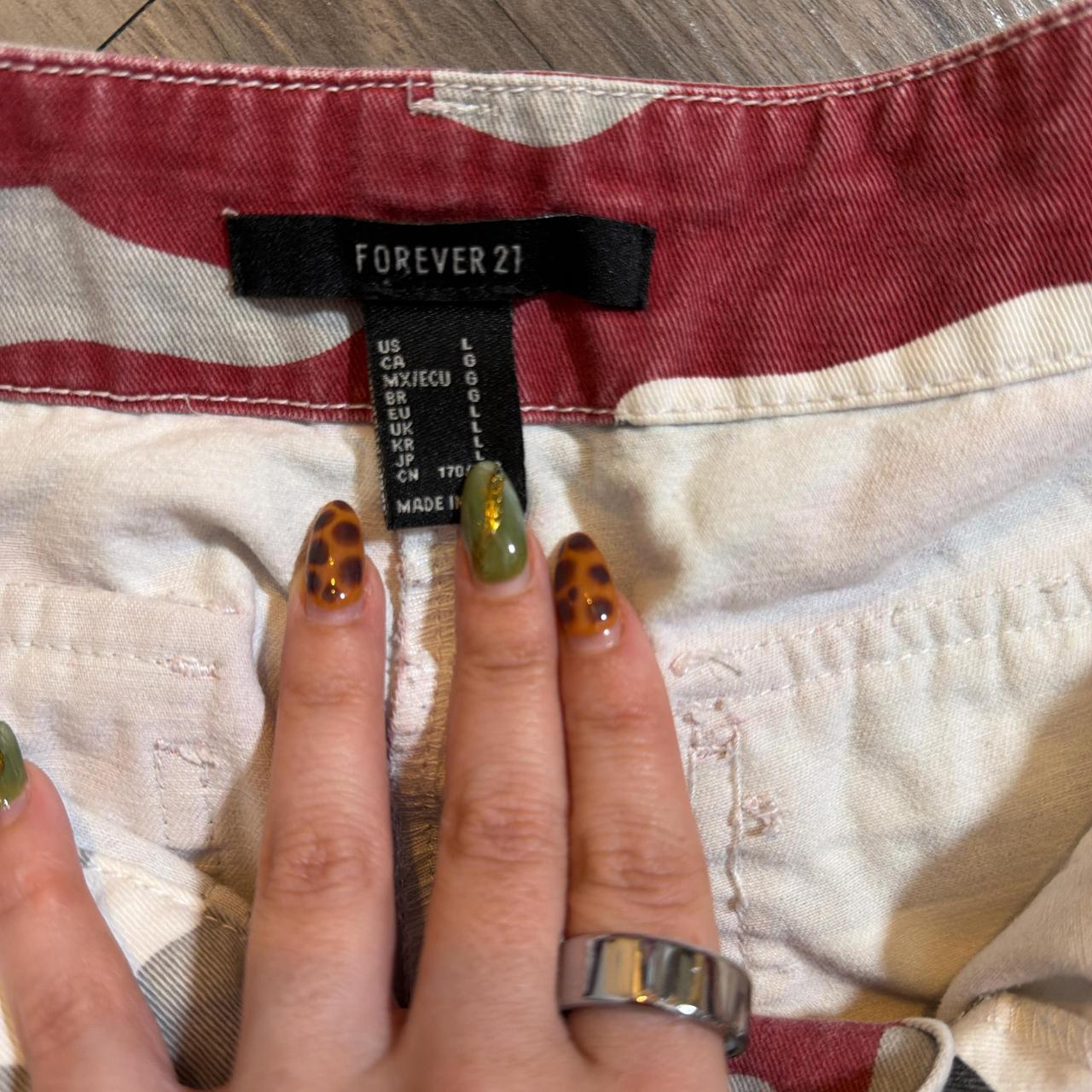 Forever 21 Women's Pants - Multi/Red - L – Red an… - image 2