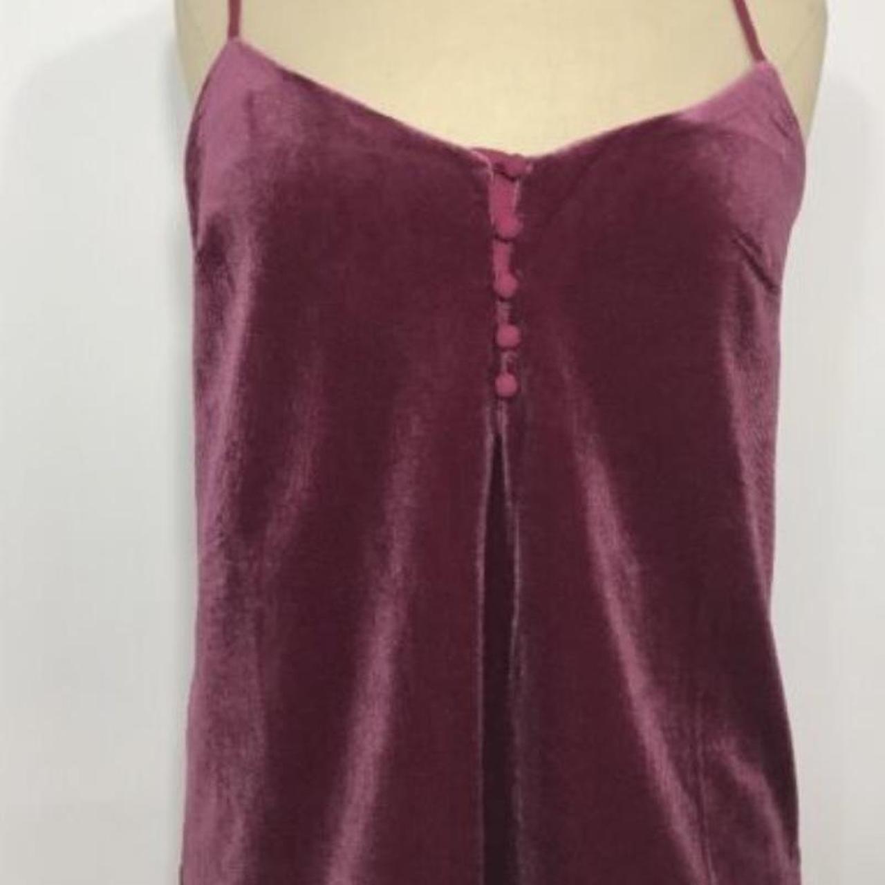 item listed by ninasshop11