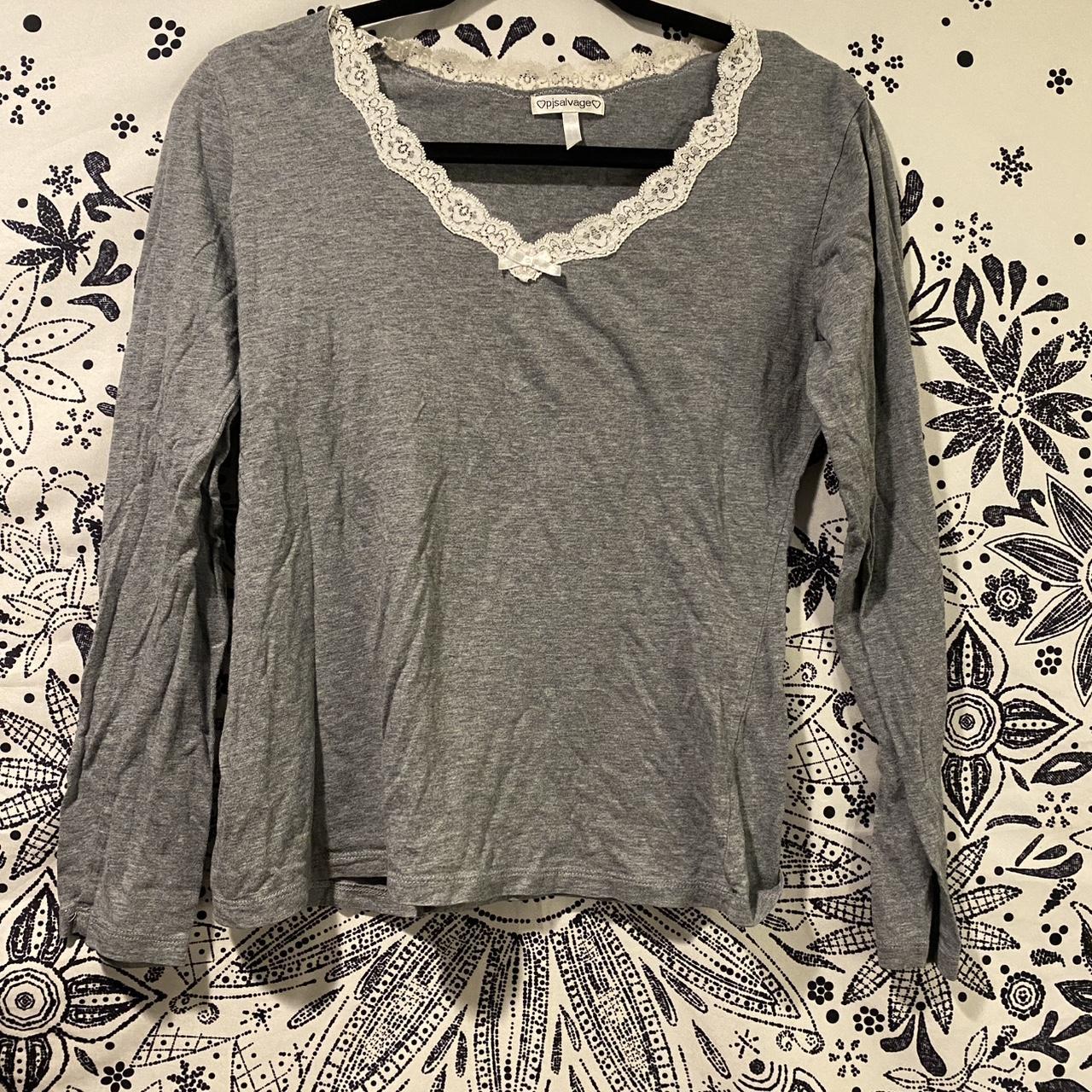 item listed by monicacmpos222