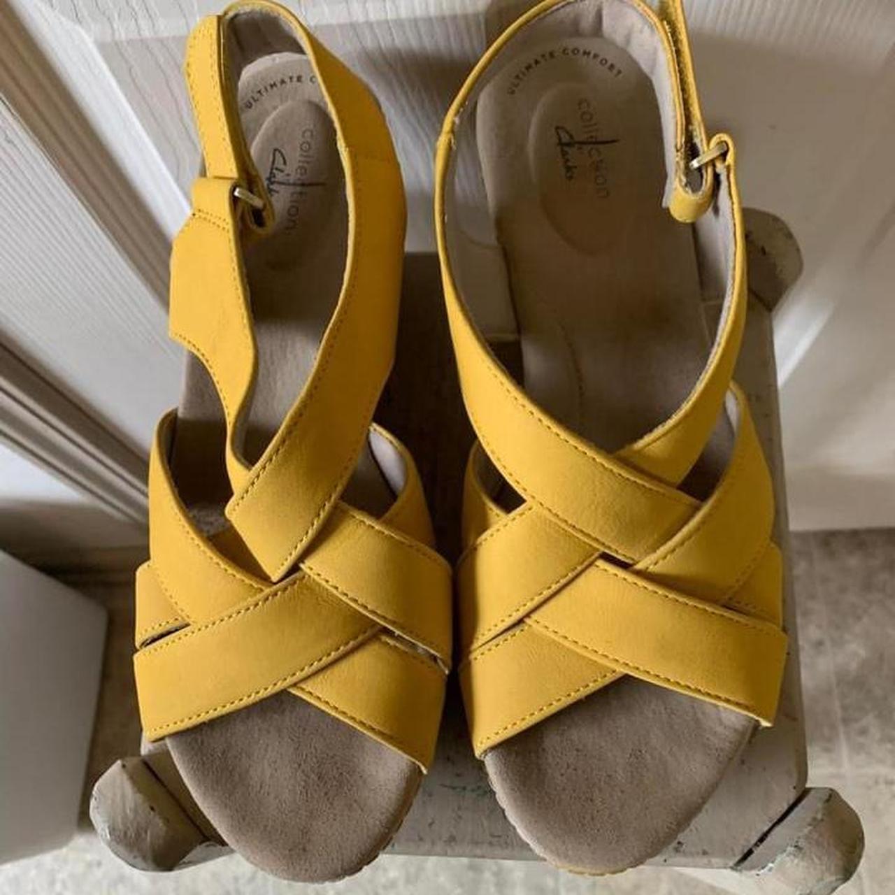 Clarks sandals fashion yellow