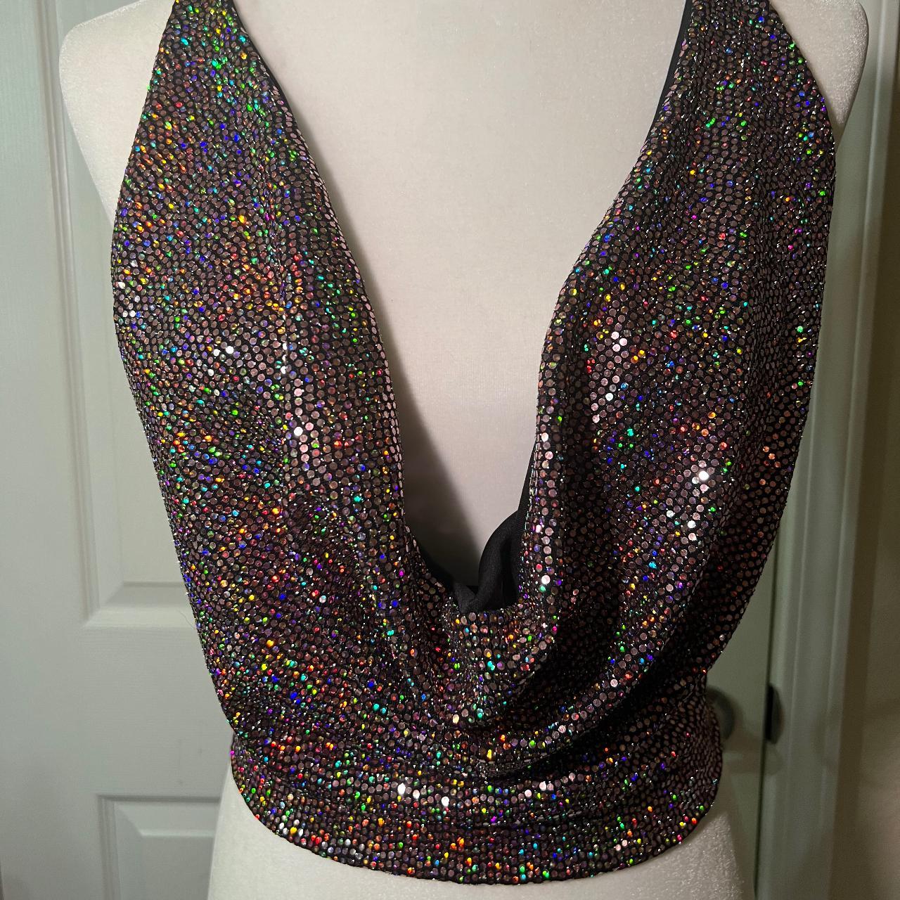 Cowl-neck, Halter top. Very fun & cute! only wore it... - Depop
