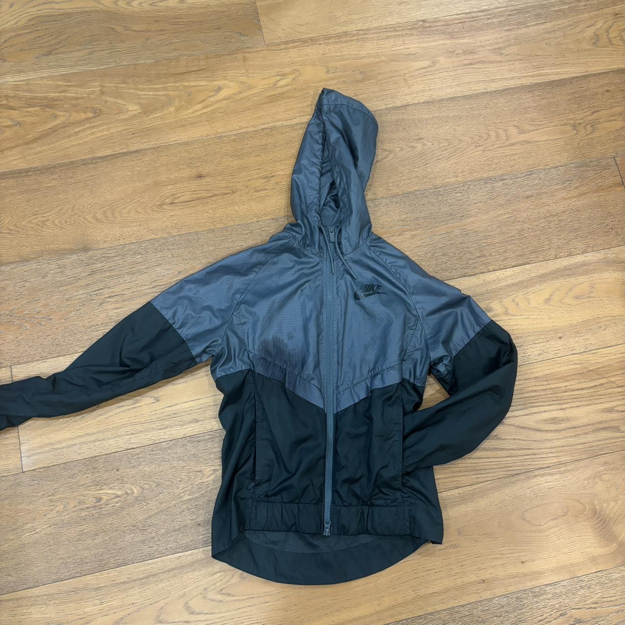 nike windbreaker mens xs