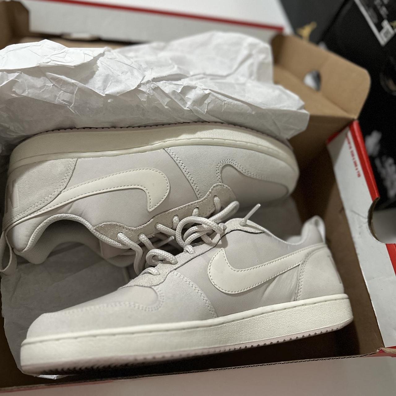 wmns nike court borough low