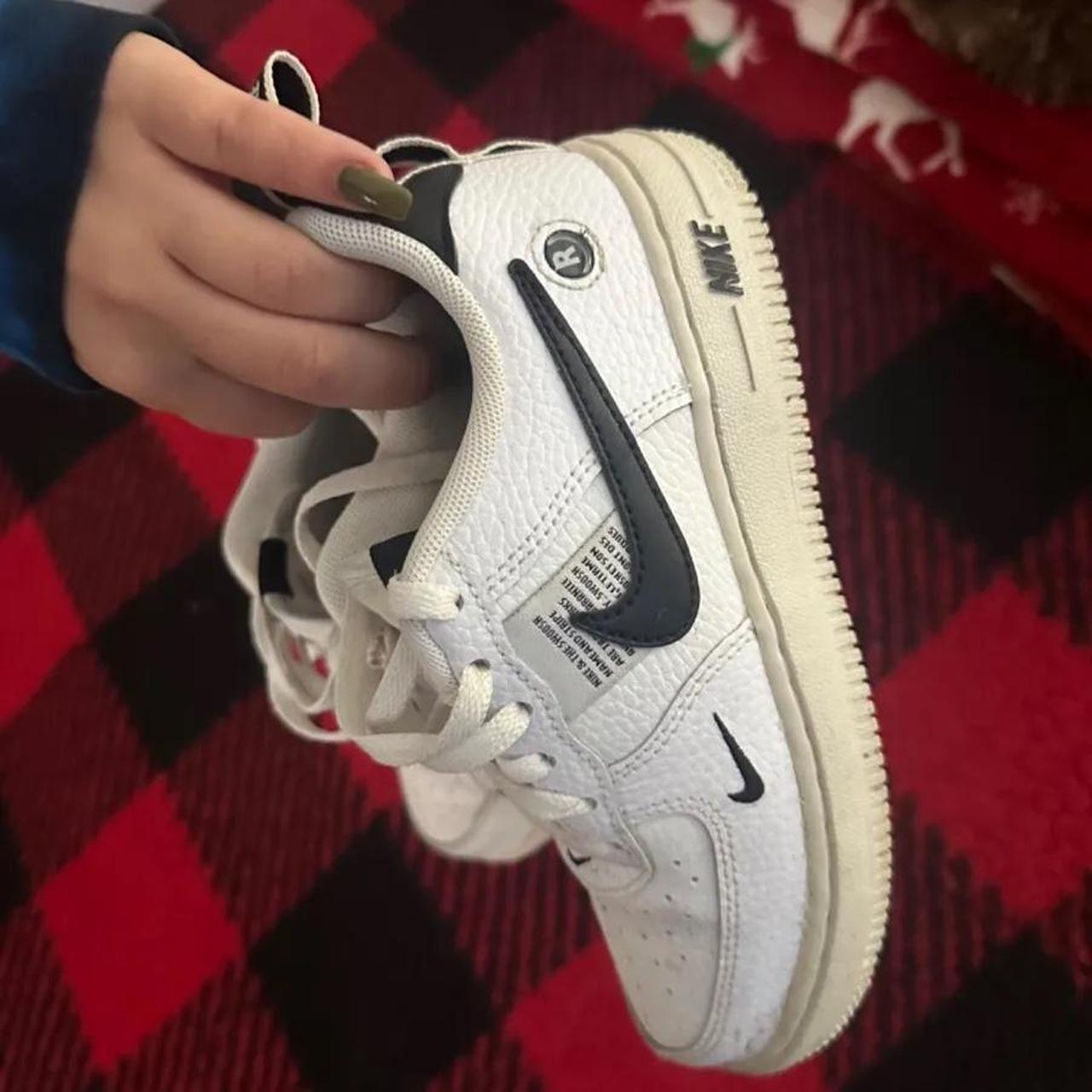 junior nike air force 1 size 5.5