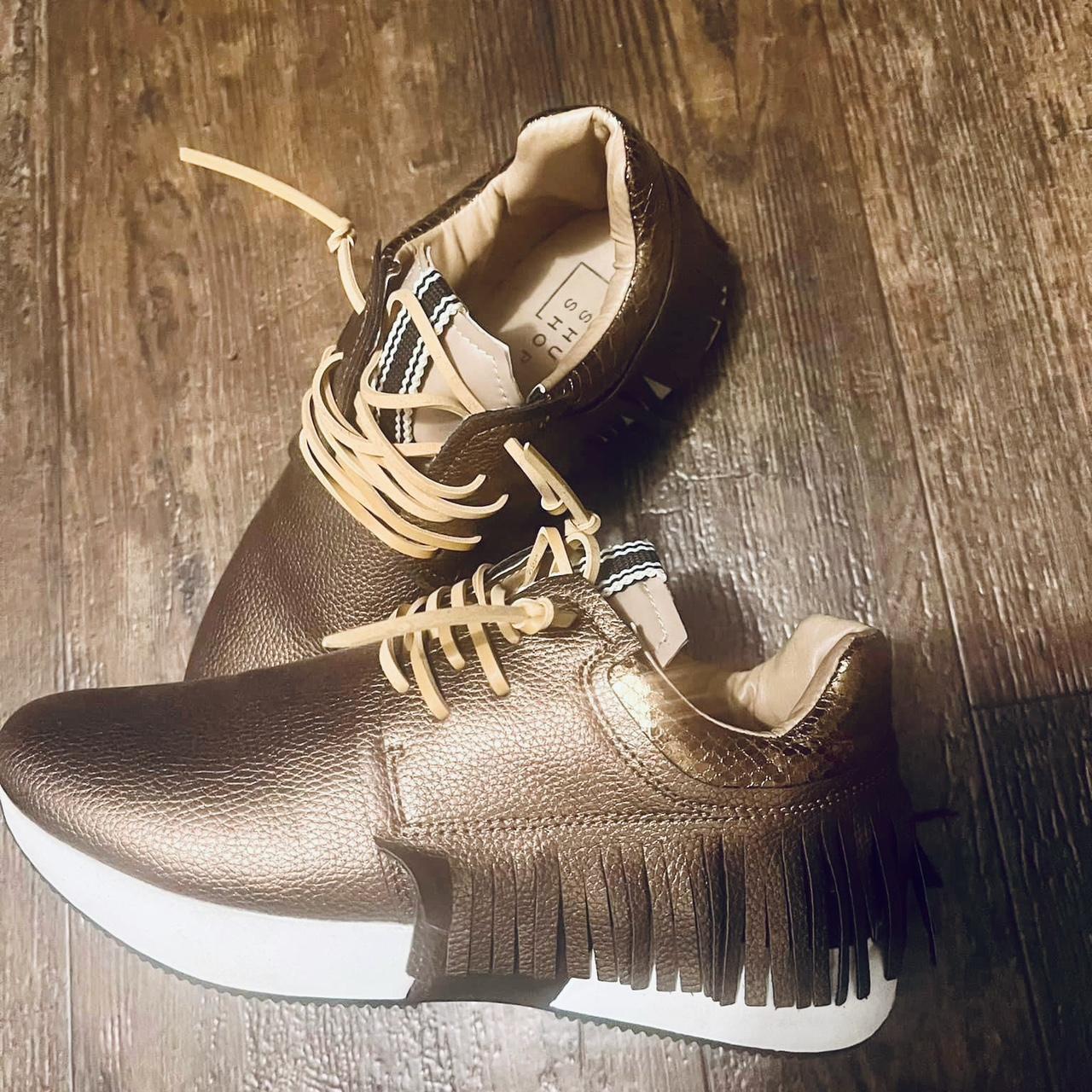 Shu shop size 1/2 Like