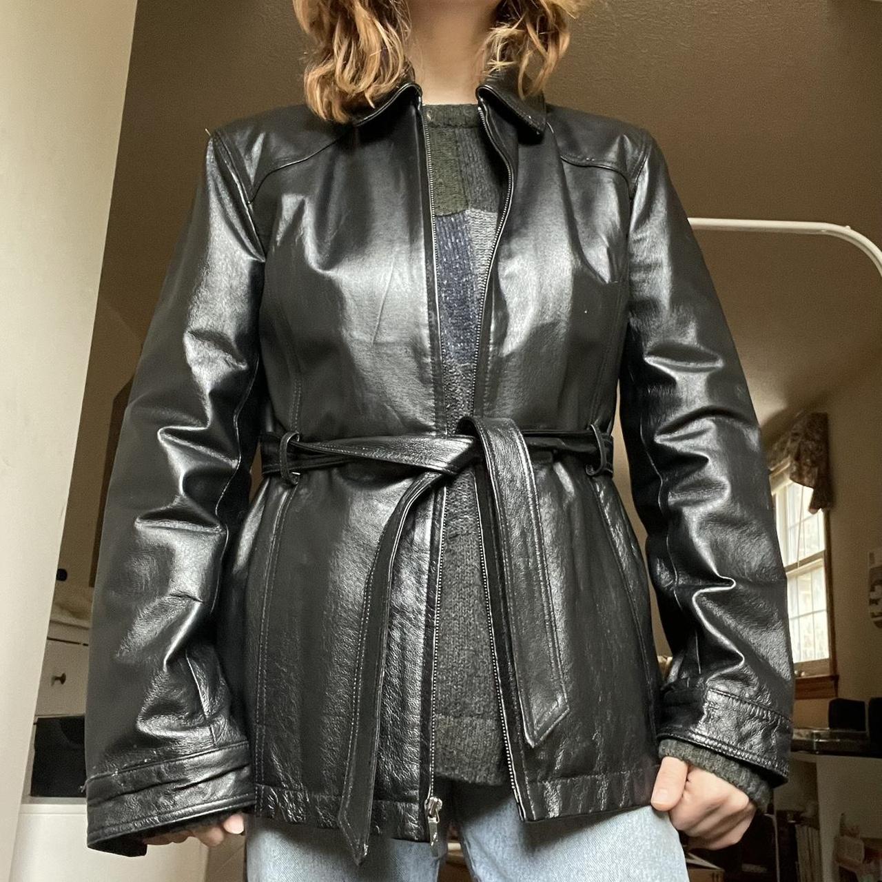 item listed by greenraccoonresell