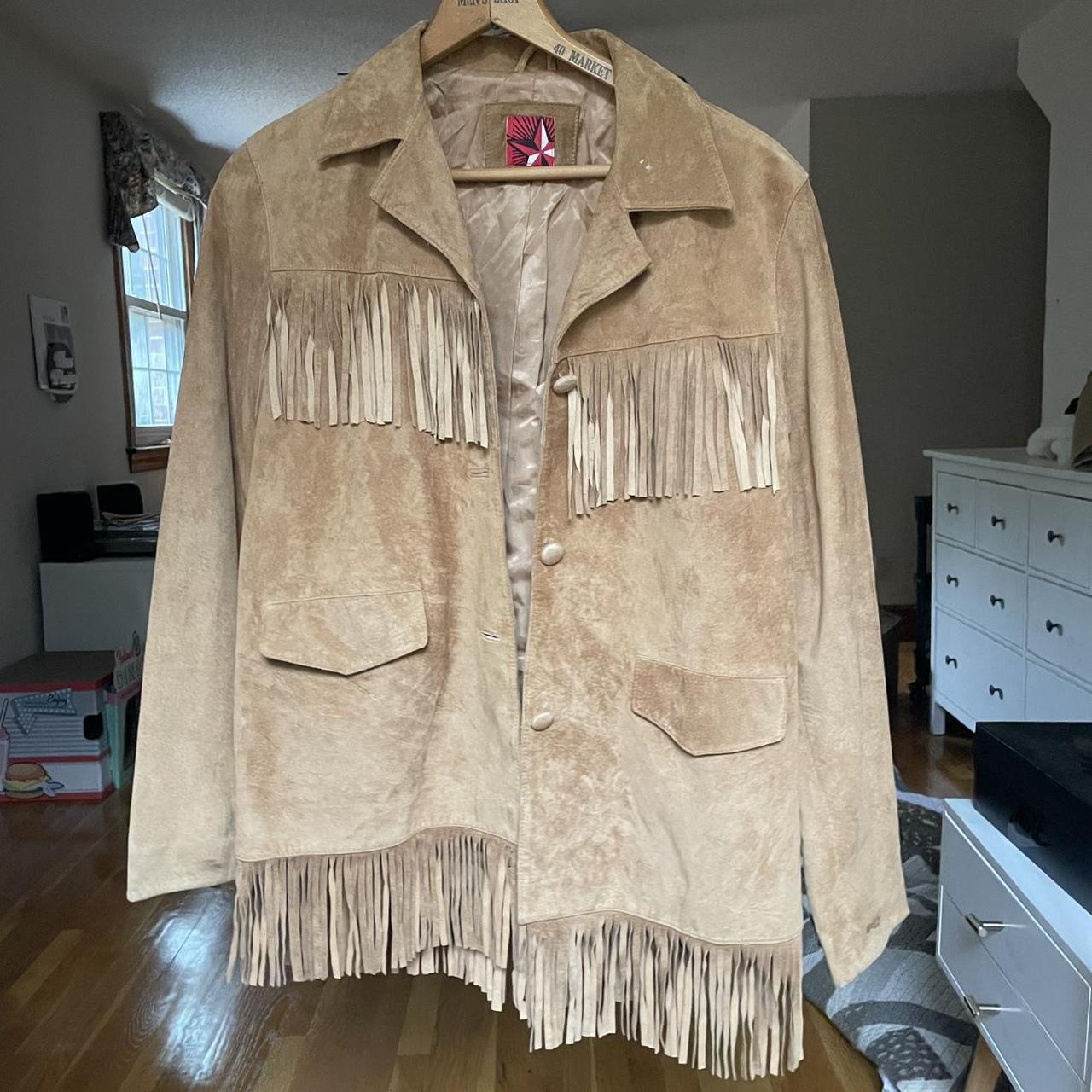item listed by greenraccoonresell