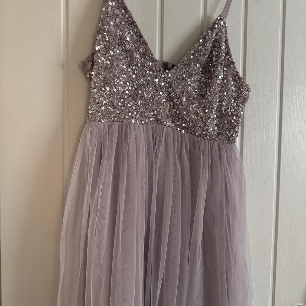 Gorgeous lilac sequin and tulle dress in size 14 . Depop