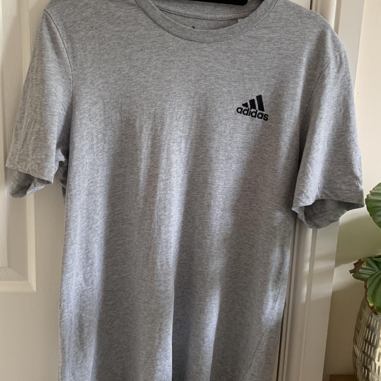 Adidas Men's Grey T-shirt | Depop