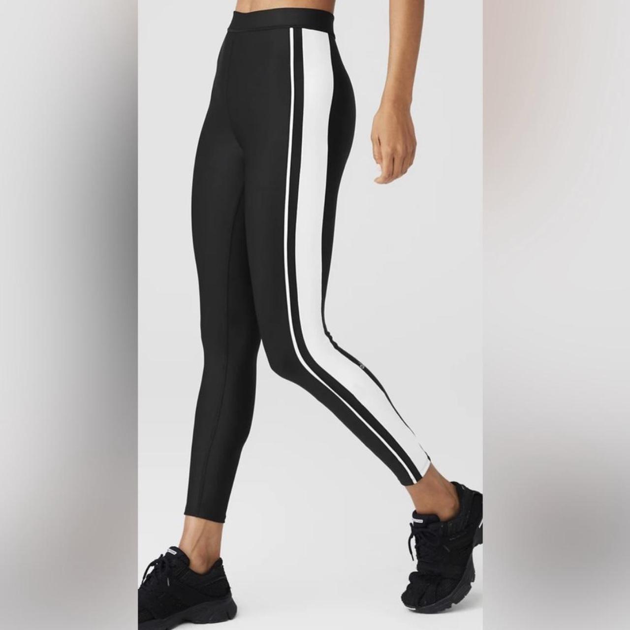 aloyoga 【美品】High-Waist Legging 白xs ALO High-Waist Airbrush Legging | Women's Bottoms | ALO