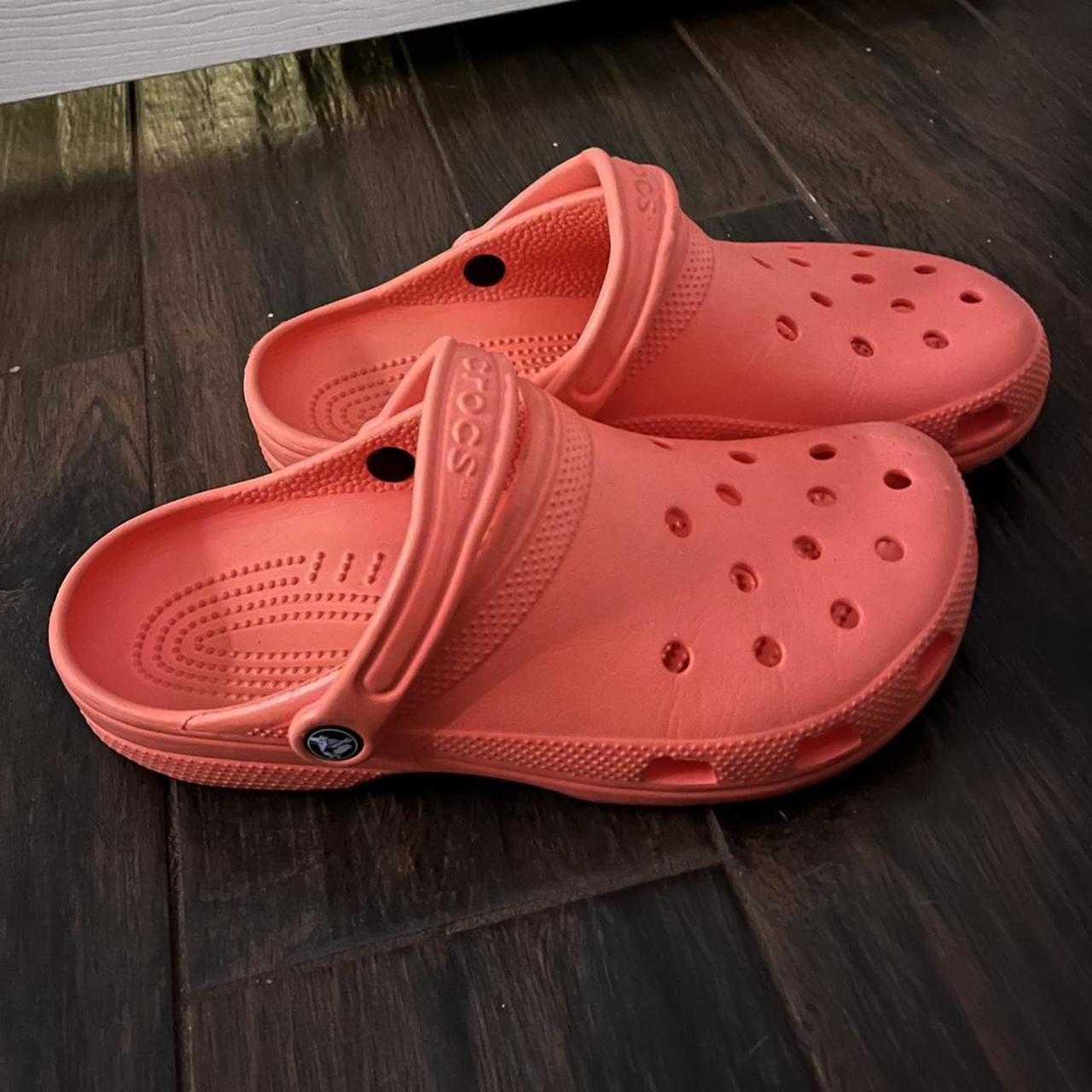 Crocs coral deals