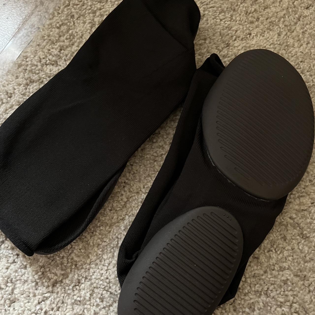 Yeezy pods size 3. Tried them on once and they were... - Depop