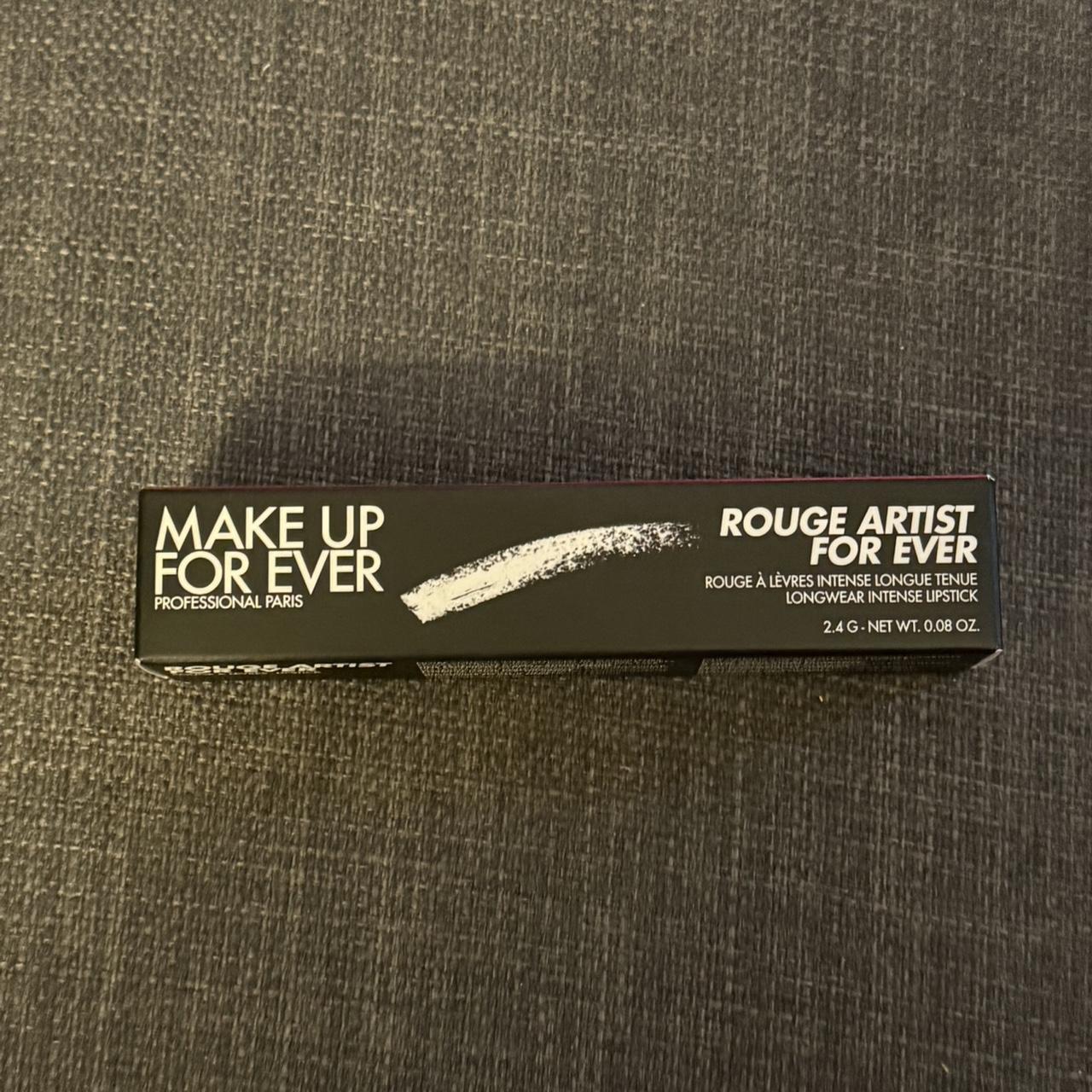 item listed by fashionandskincare