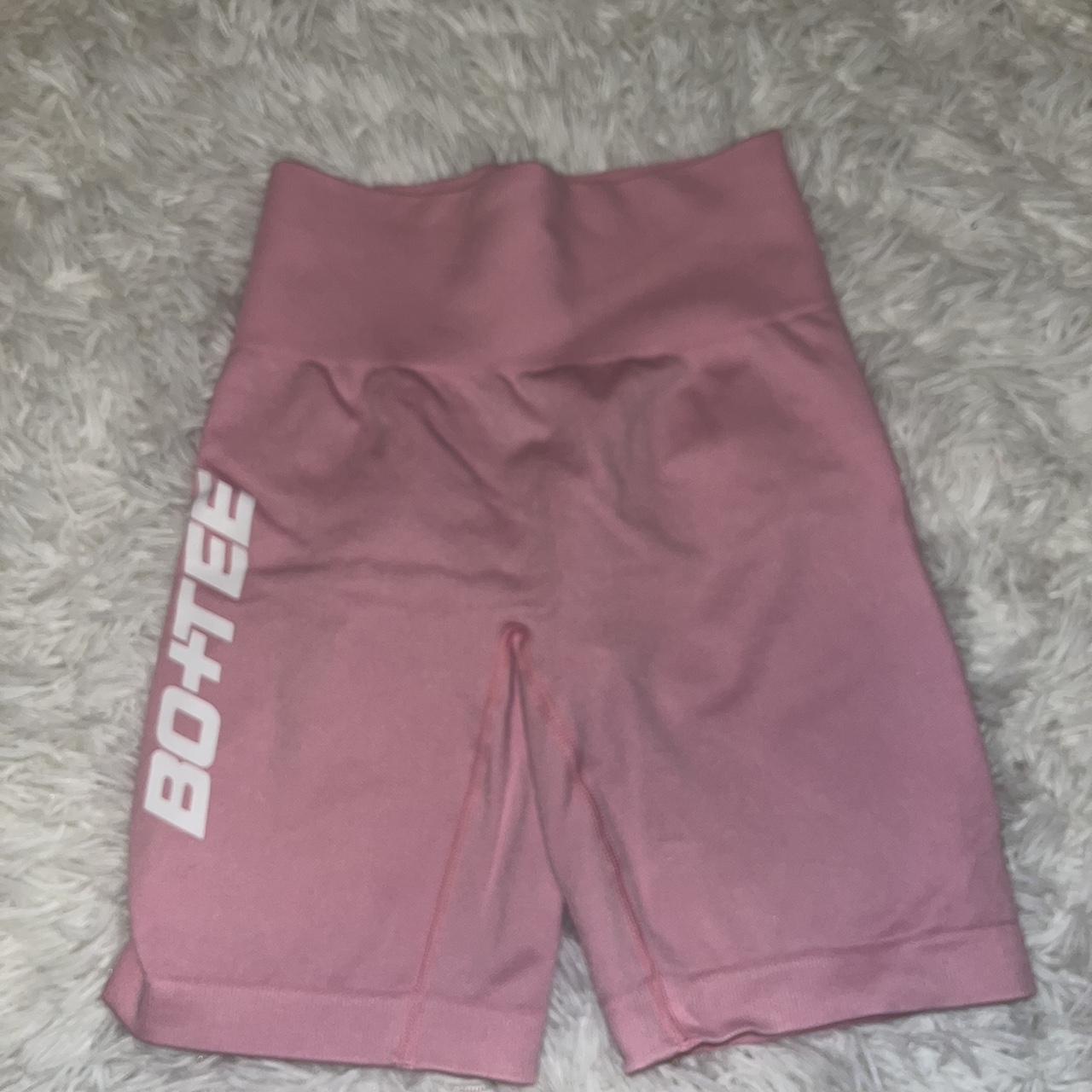 Pink bo-and-tee-shorts - Depop