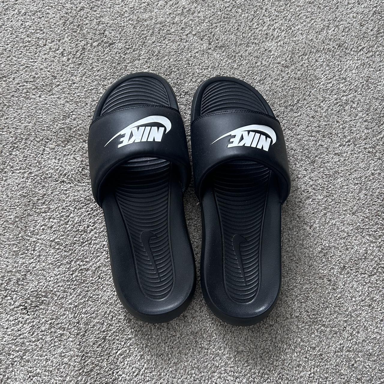 mens nike adjustable slides size 11