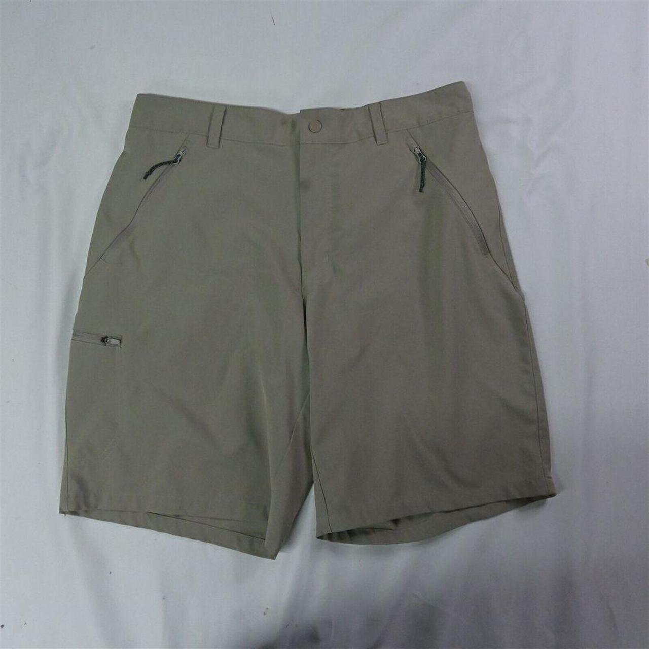 Columbia khaki fashion shorts